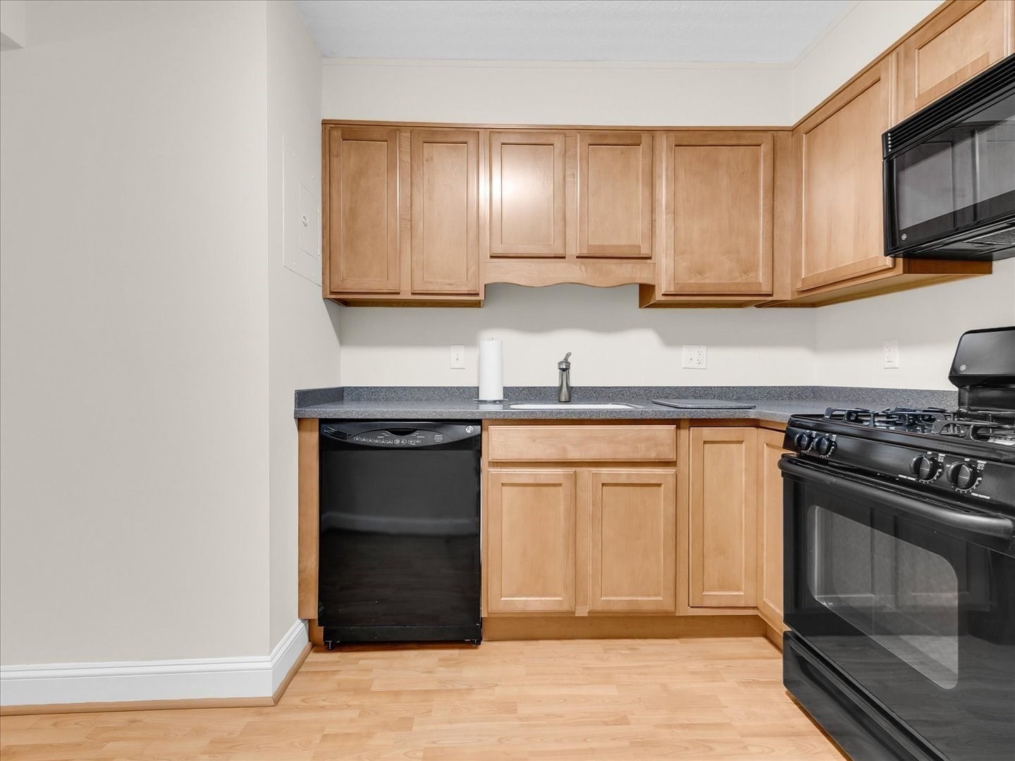 1500 Worcester Rd Unit 221, Framingham, MA 01702 - Image 7