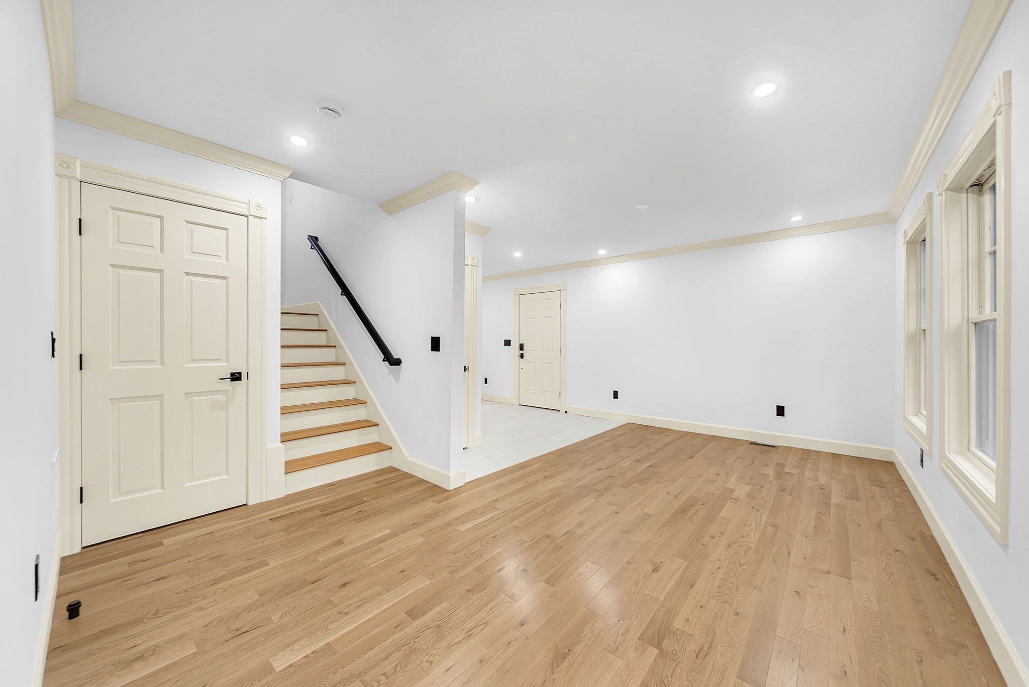 25 Shaw Rd, Wellesley, MA 02481 - Image 9