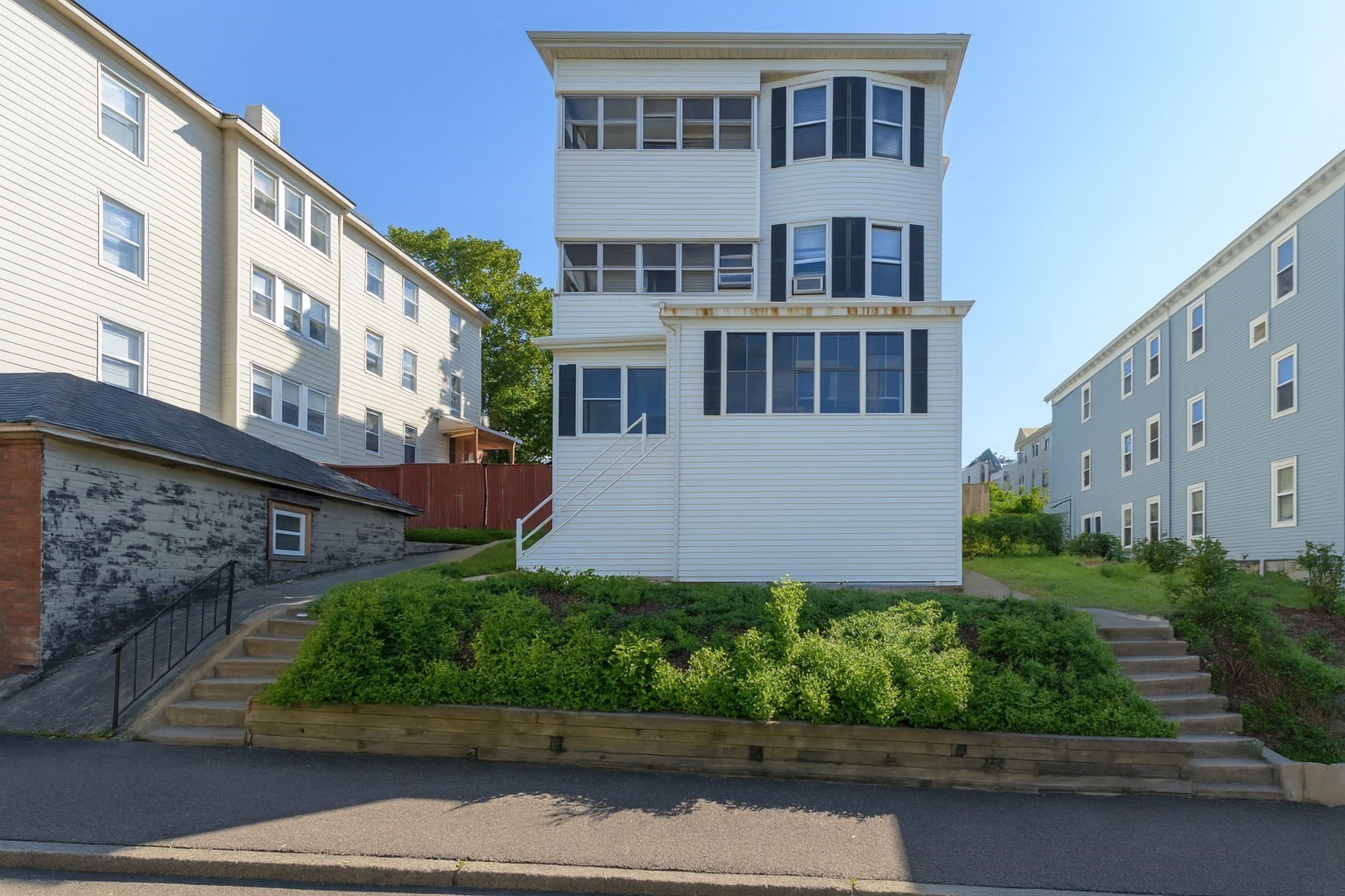 12 Hillside St, Worcester, MA 01610 - Image 13