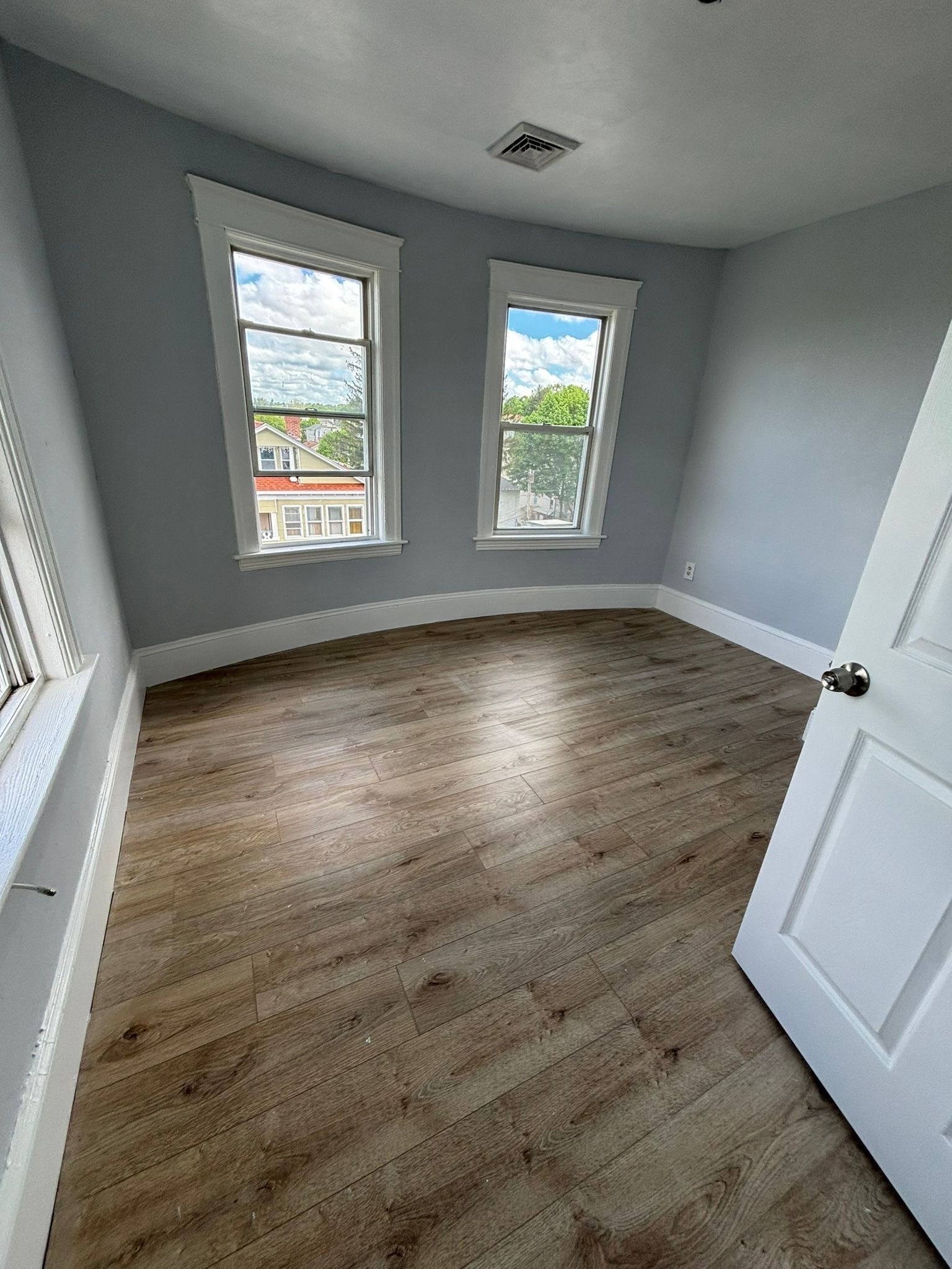 12 Hillside St, Worcester, MA 01610 - Image 10