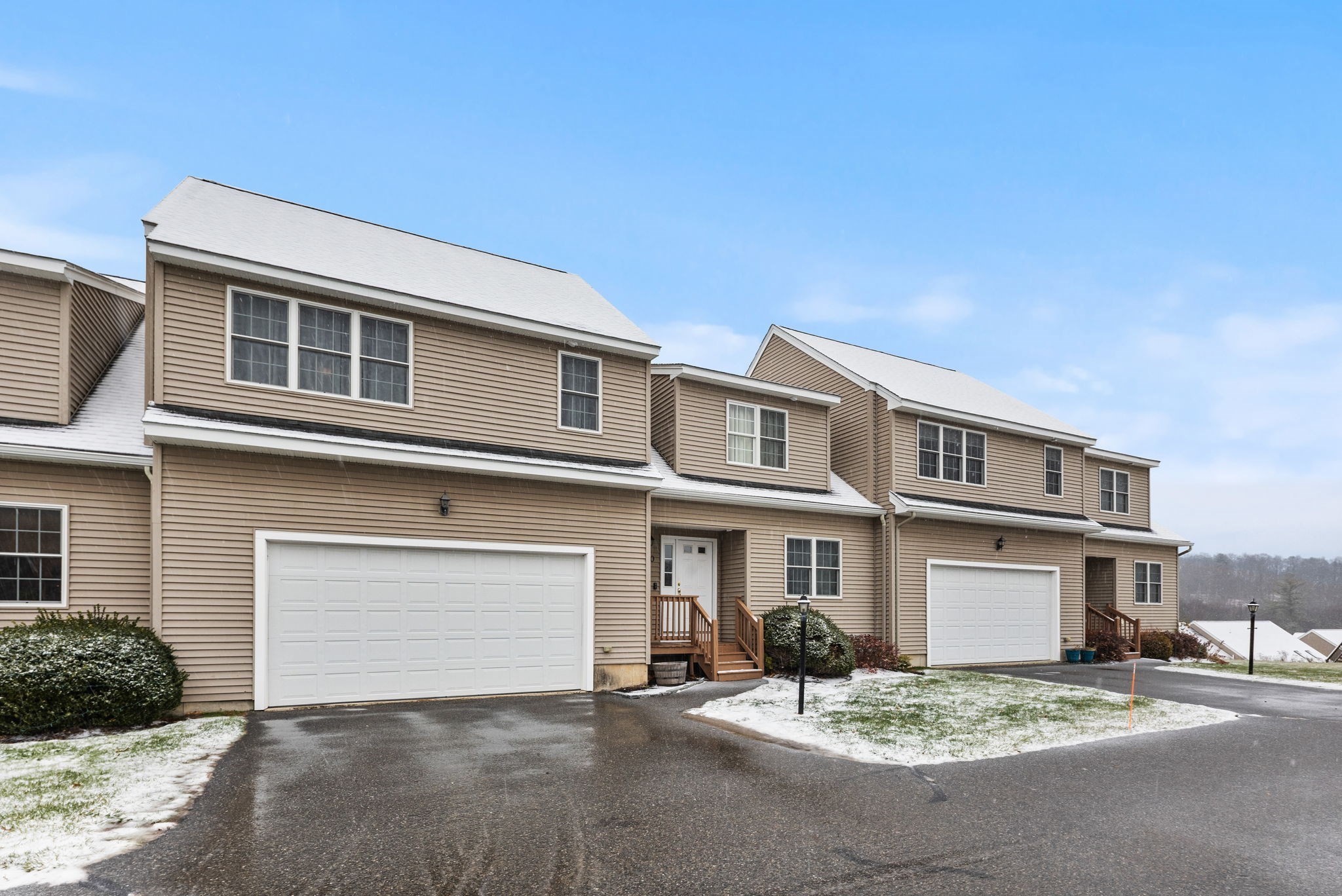 150 Ariel Cir Unit 150, Sutton, MA 01590 - Image 2