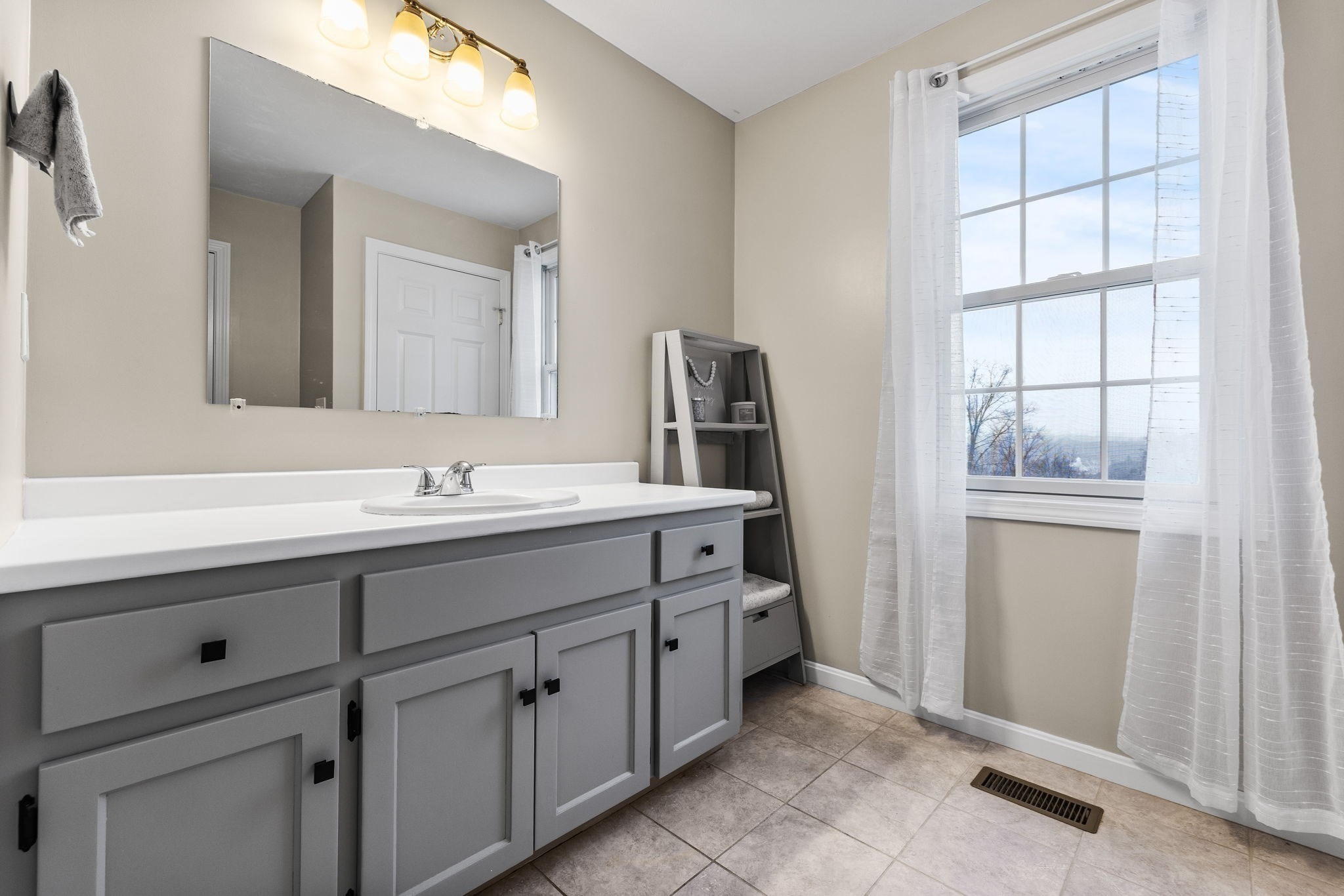 150 Ariel Cir Unit 150, Sutton, MA 01590 - Image 22