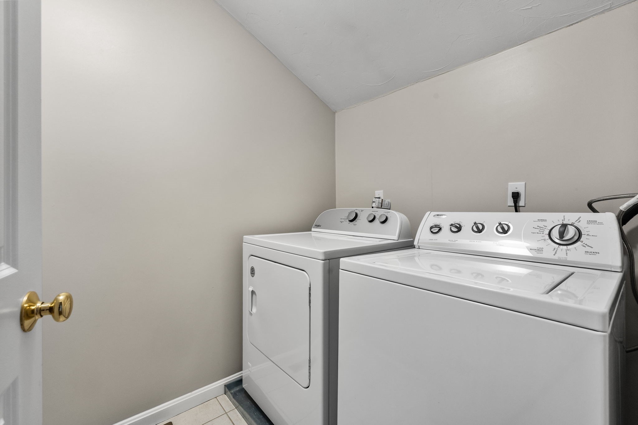 150 Ariel Cir Unit 150, Sutton, MA 01590 - Image 26