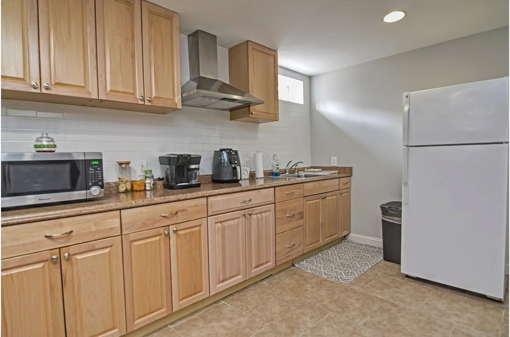 56 Valley St, Everett, MA 02149 - Image 28