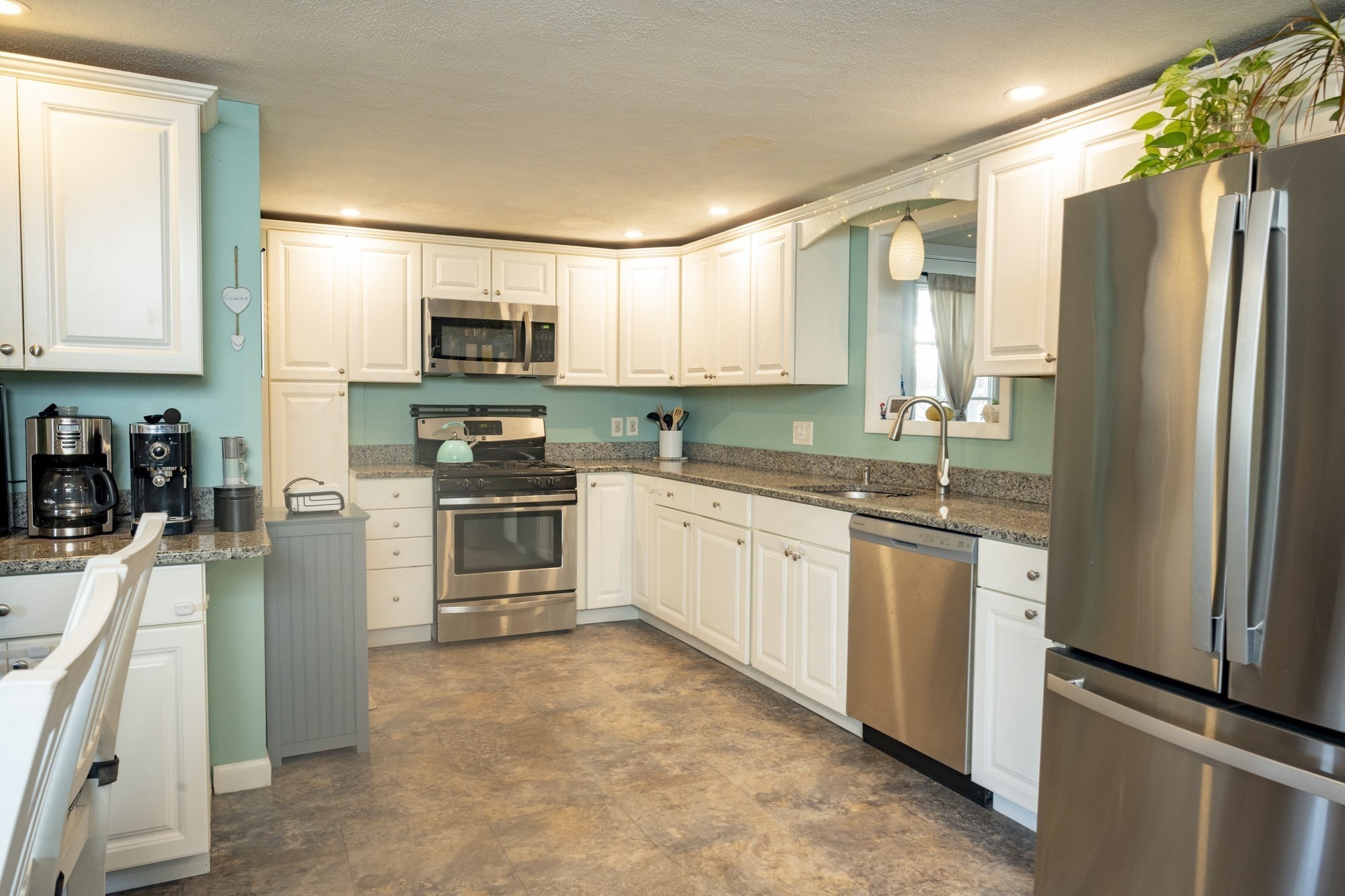 64 Elizabeth Rd, Billerica, MA 01821 - Image 3
