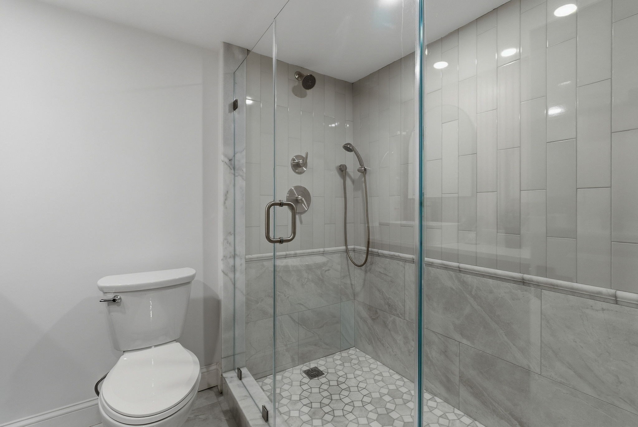 35 Oak St, Tewksbury, MA 01876 - Image 19