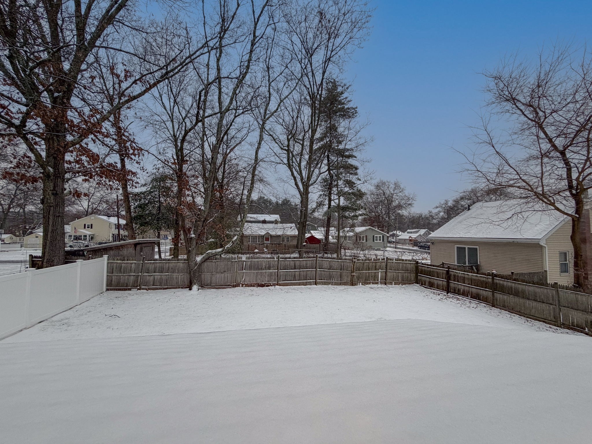 35 Oak St, Tewksbury, MA 01876 - Image 4