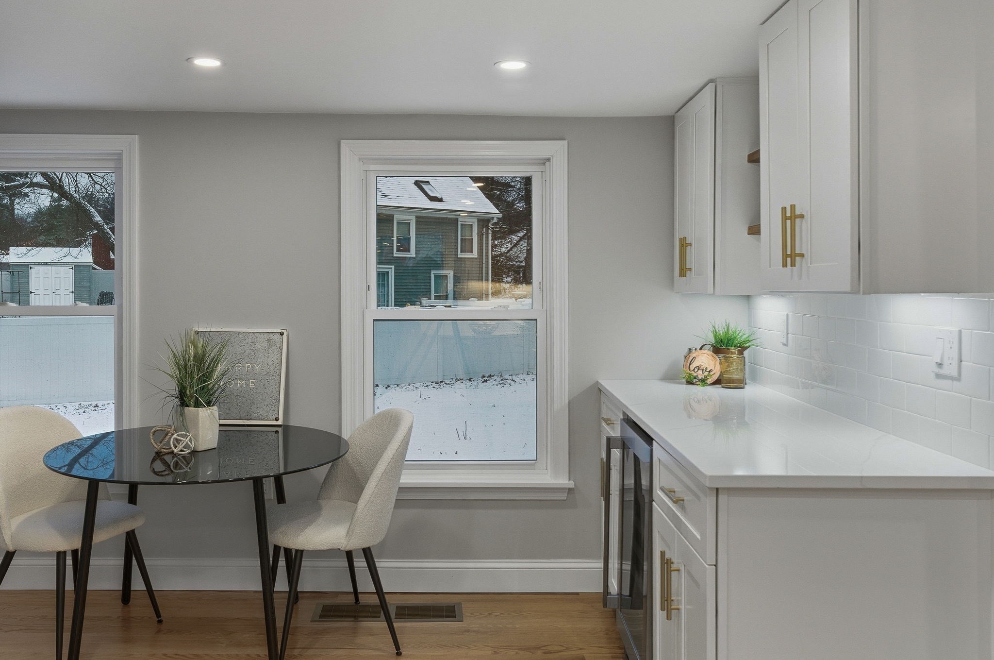 35 Oak St, Tewksbury, MA 01876 - Image 9