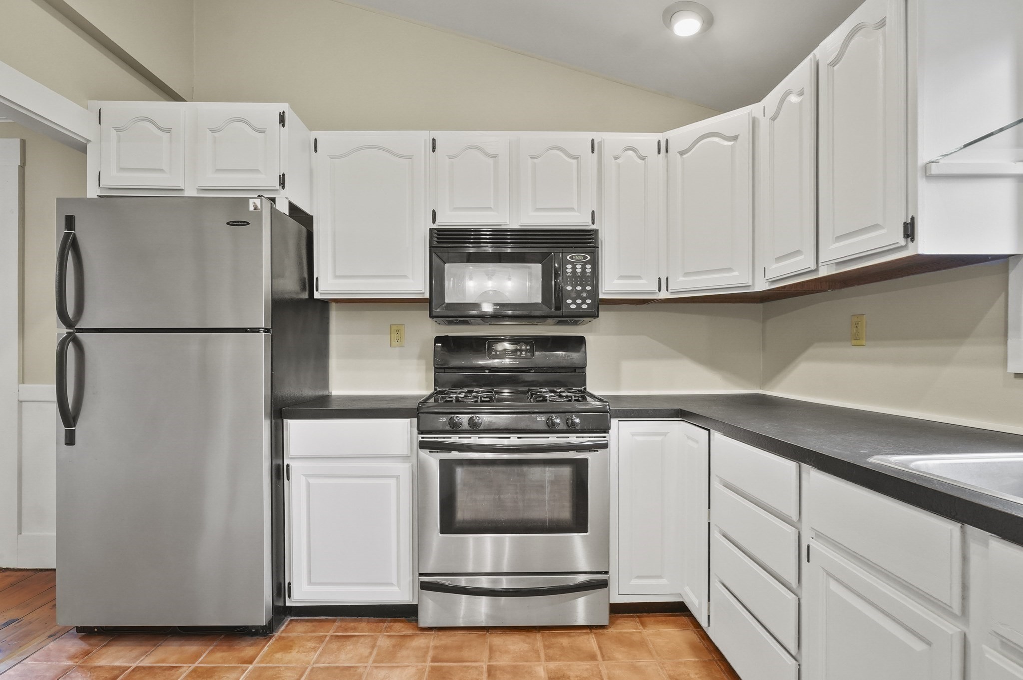 4 Winter Street Unit 4, Amesbury, MA 01913 - Image 13