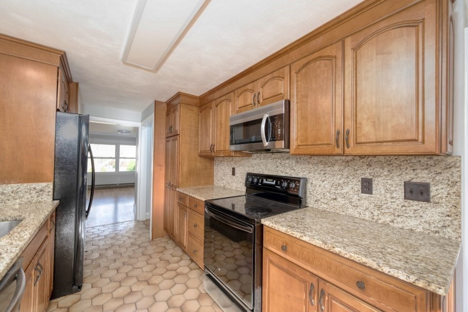 48 Conrad St, Braintree, MA 02184 - Image 12