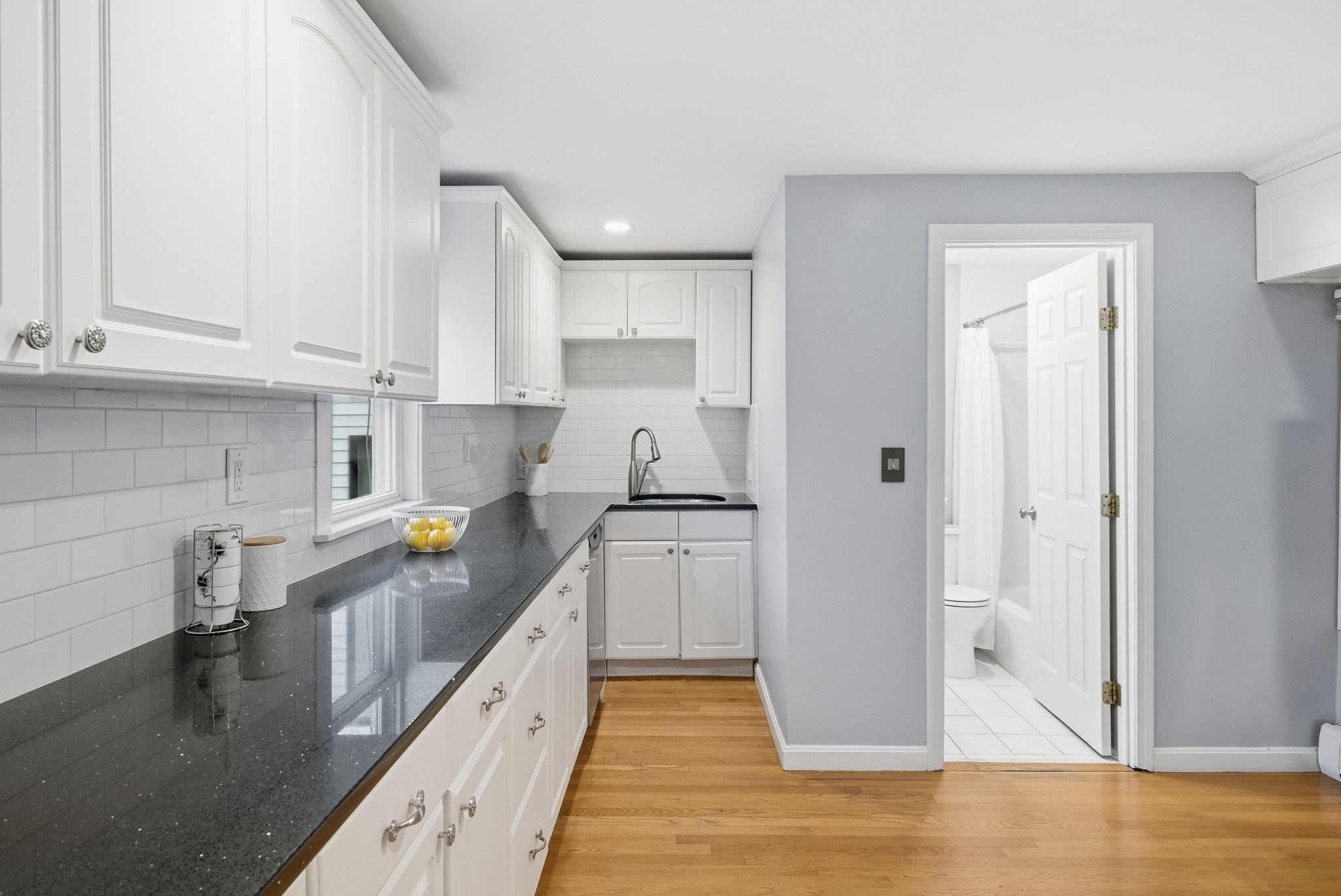 528 E 3rd St Unit 2, South Boston, Boston, MA 02127 - Image 20