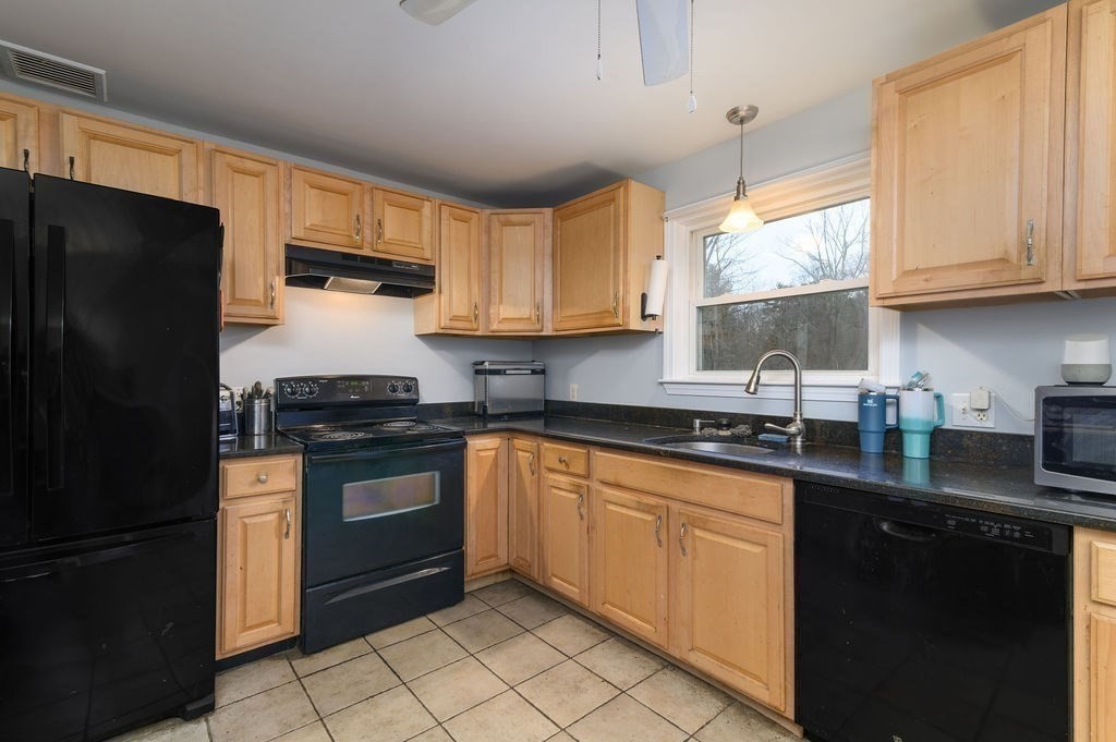 193 Linwood St, Abington, MA 02351 - Image 10