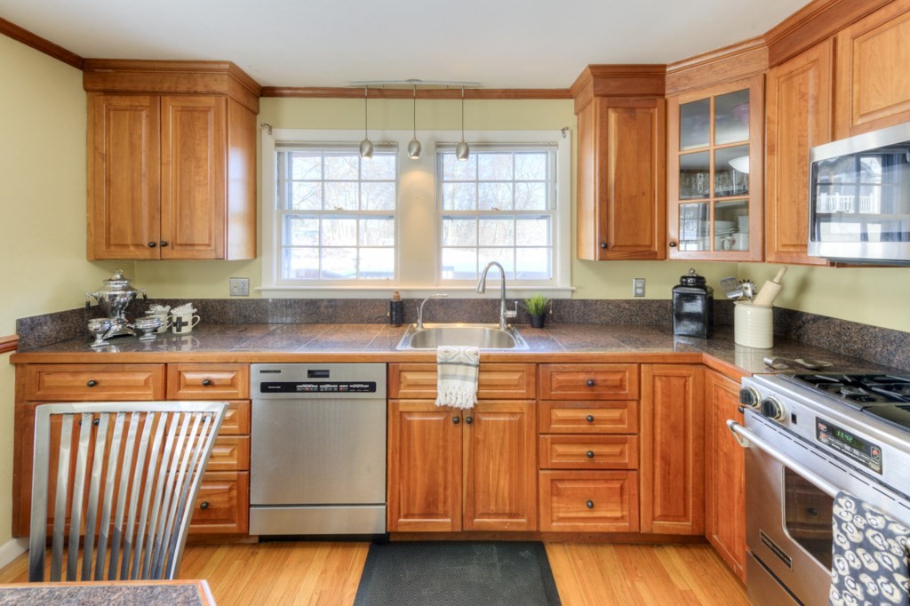 3 Shoreham St, Worcester, MA 01605 - Image 15