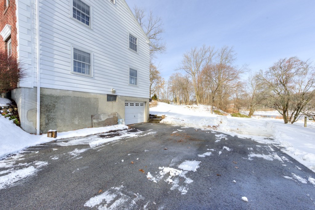 3 Shoreham St, Worcester, MA 01605 - Image 40