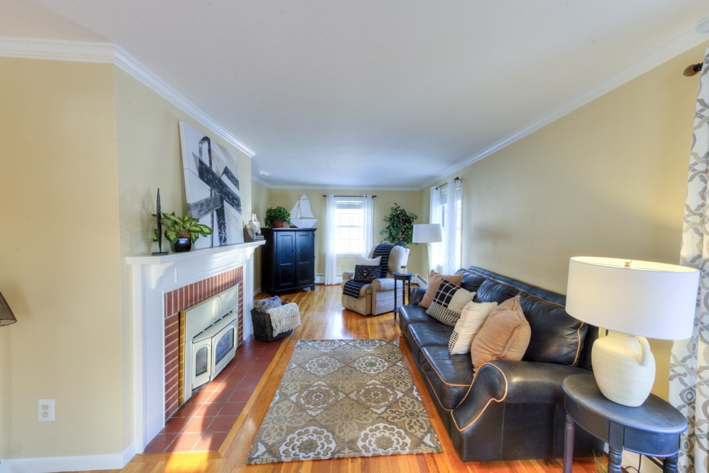 3 Shoreham St, Worcester, MA 01605 - Image 5