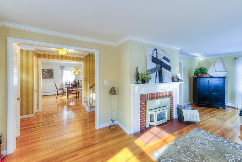 3 Shoreham St, Worcester, MA 01605 - Image 6