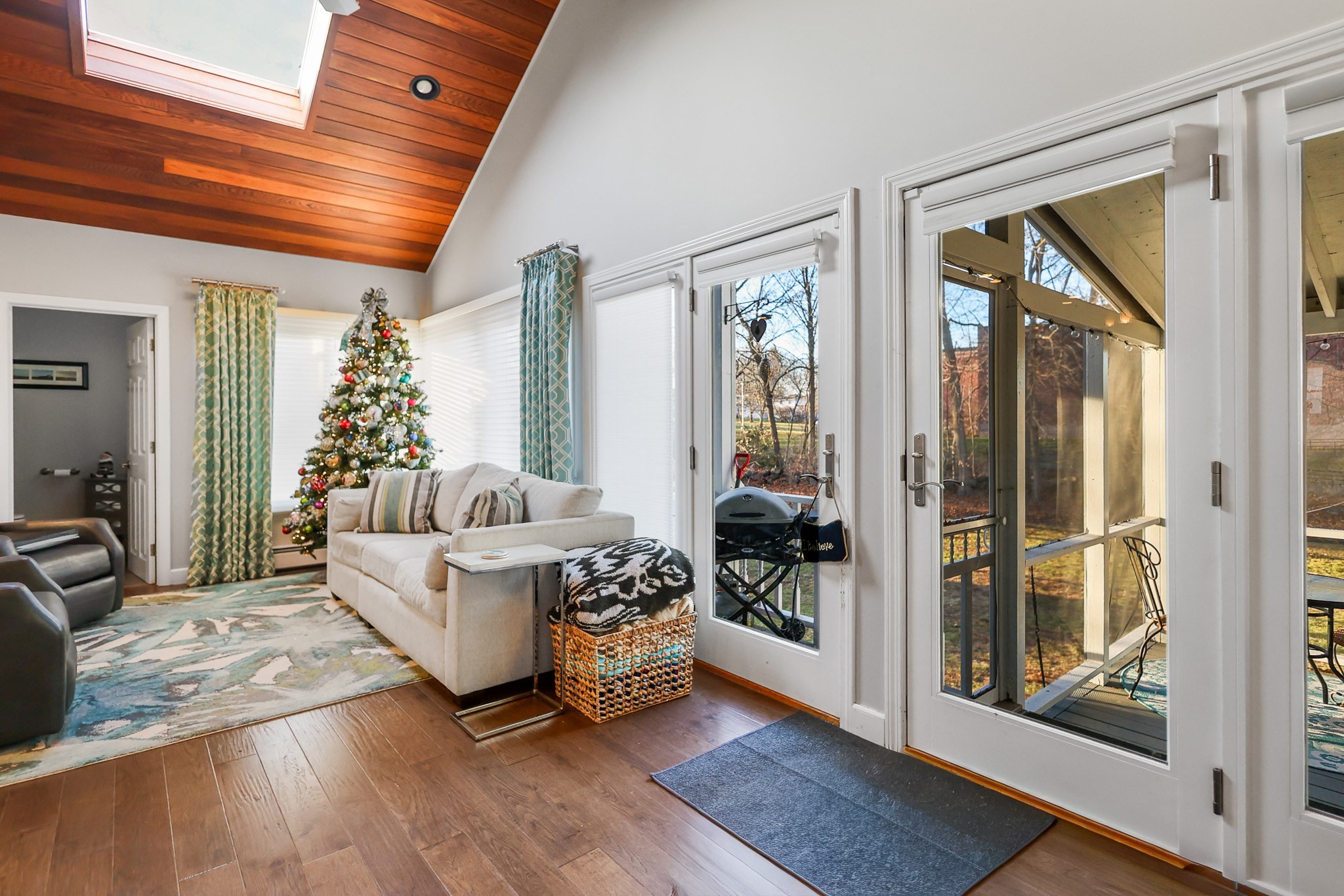 288 Hovey Street, Lowell, MA 01852 - Image 11