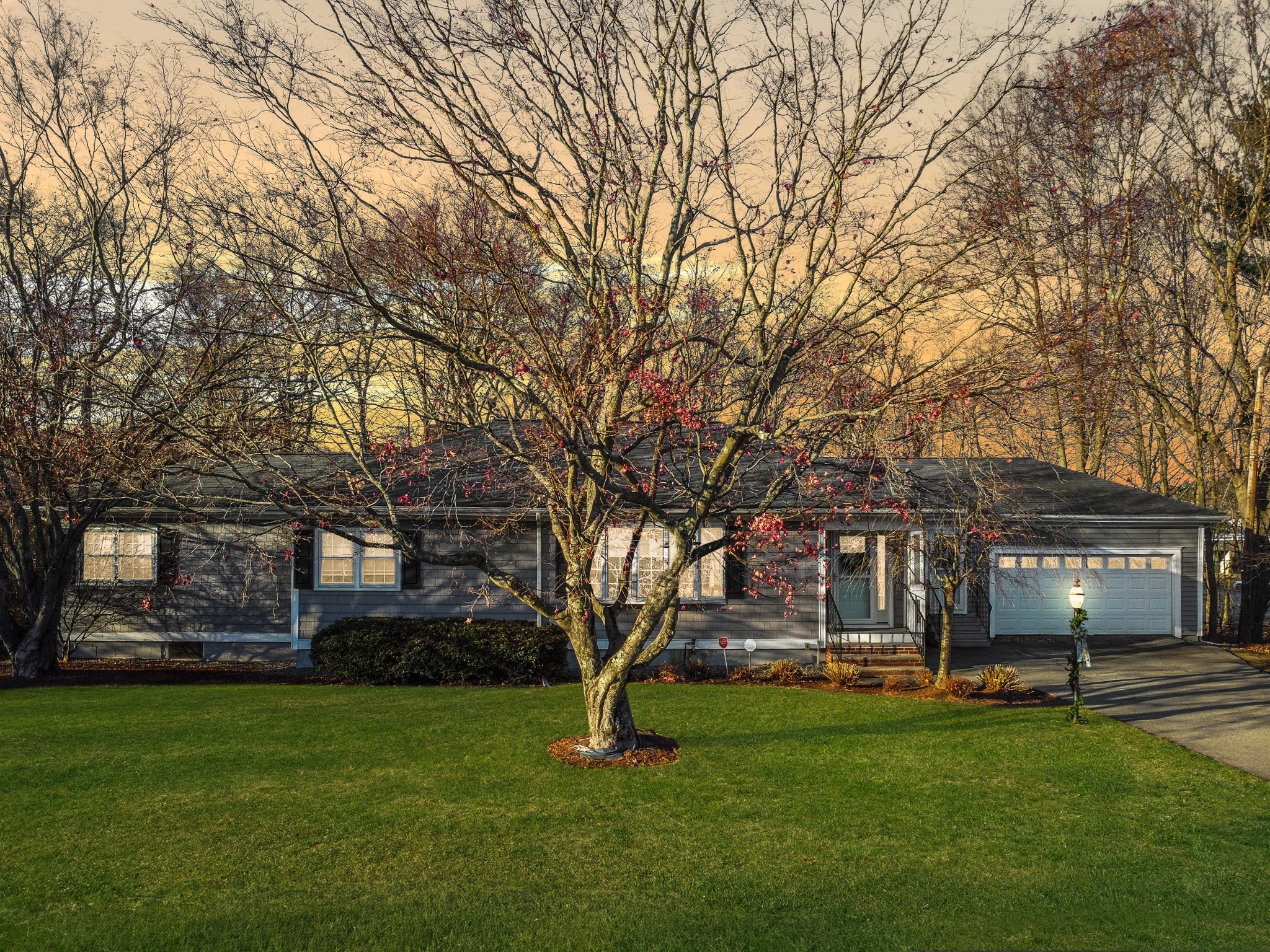 288 Hovey Street, Lowell, MA 01852 - Image 29