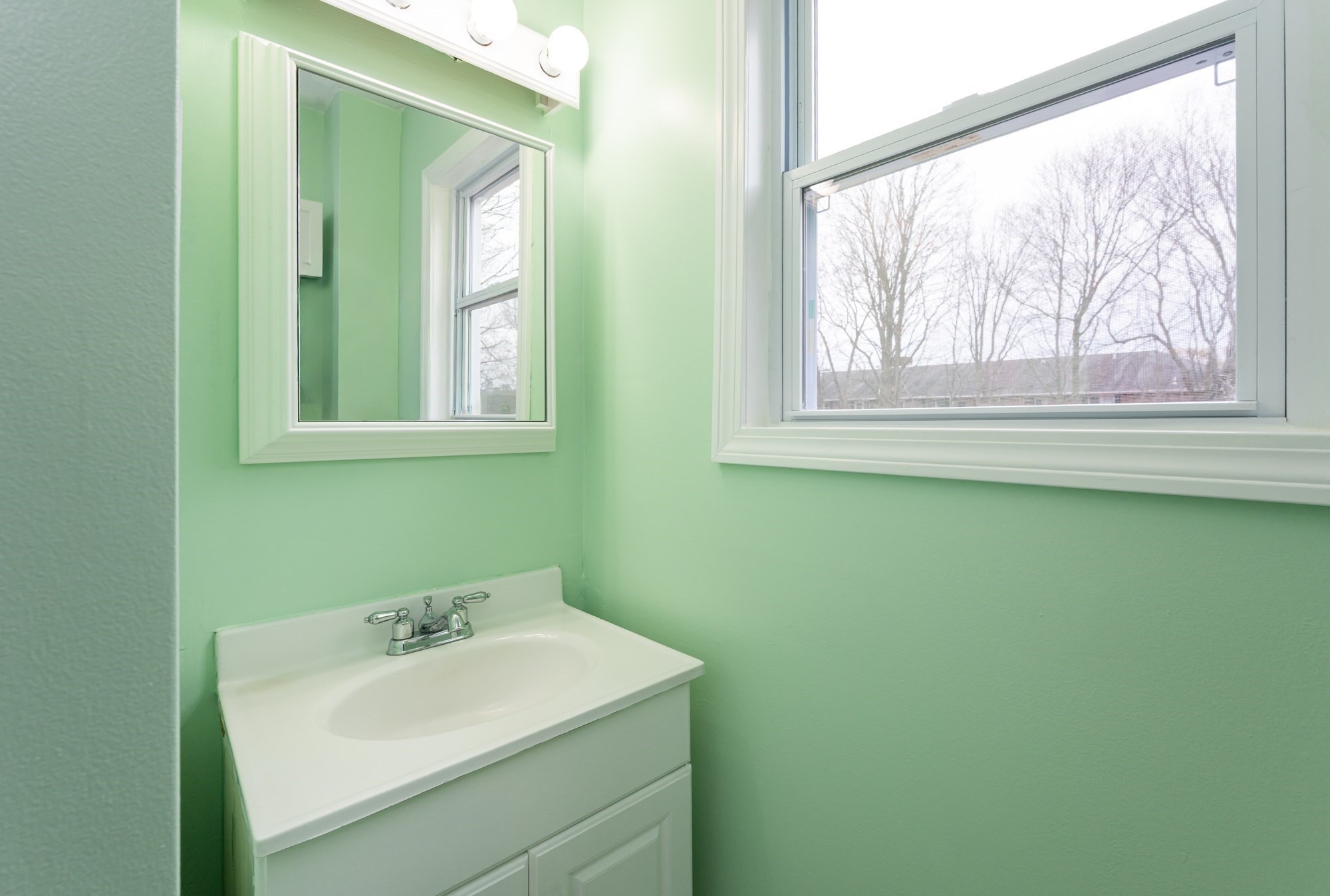 29 Mill St Unit B, Dracut, MA 01826 - Image 12