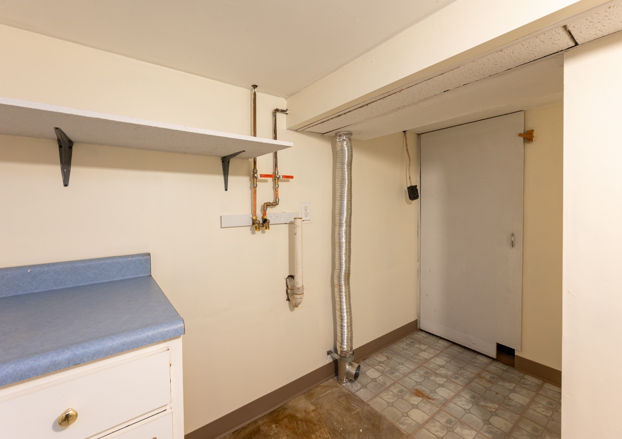 29 Mill St Unit B, Dracut, MA 01826 - Image 24