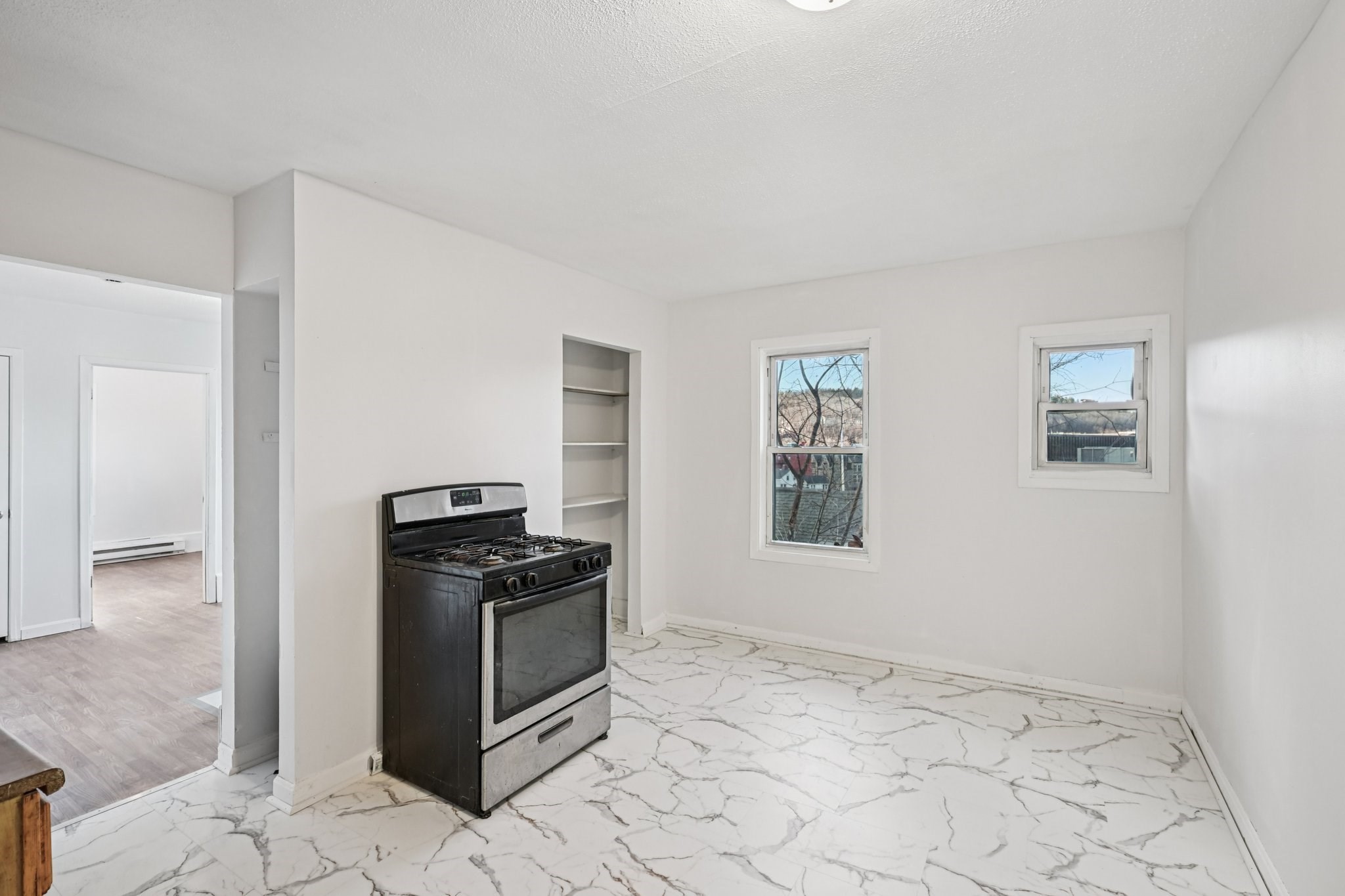 43 Pleasant St, Fitchburg, MA 01420 - Image 13