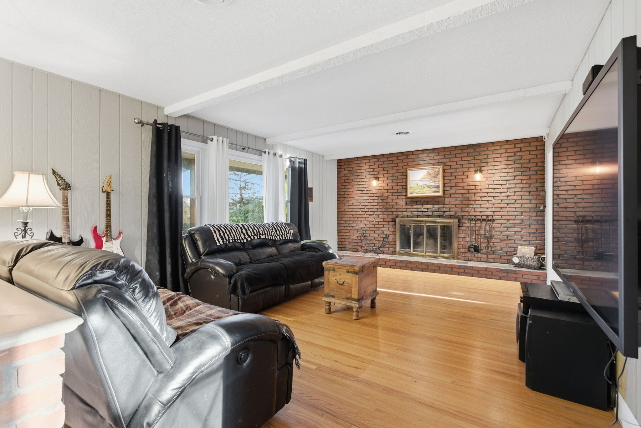 78 Dunstable Rd, Westford, MA 01886 - Image 2