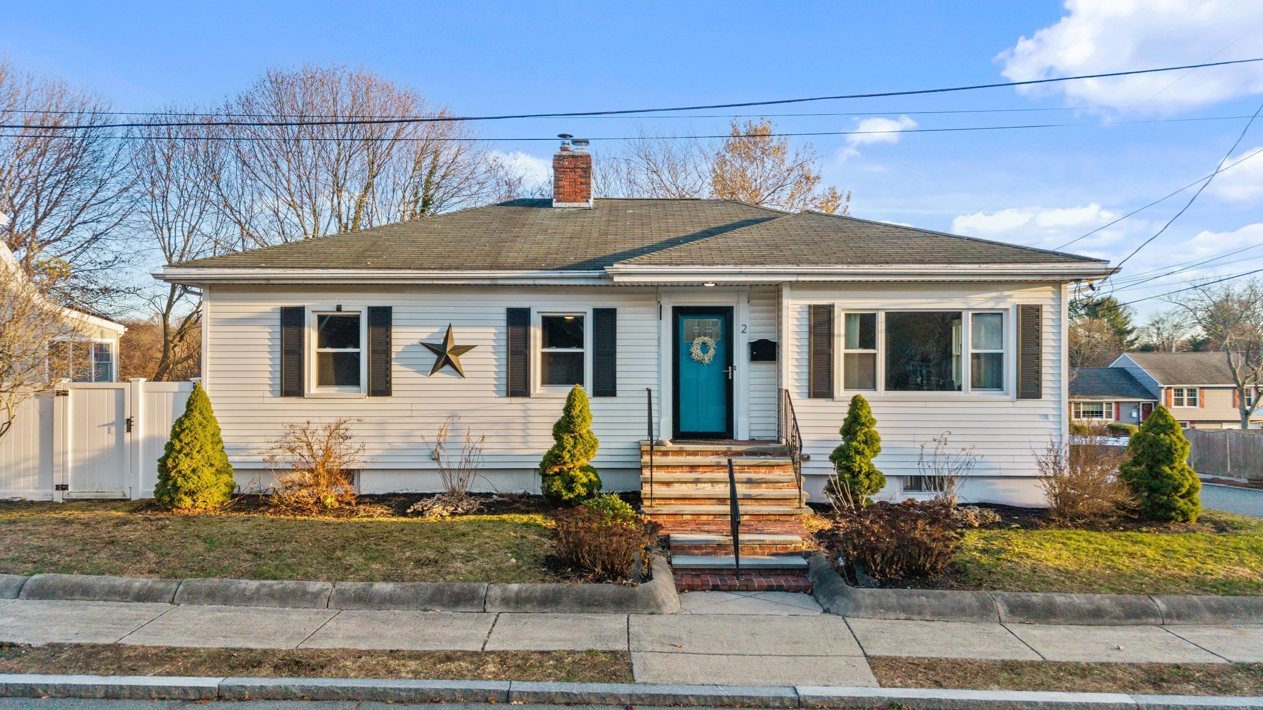 2 Wilfred Ter, Salem, MA 01970