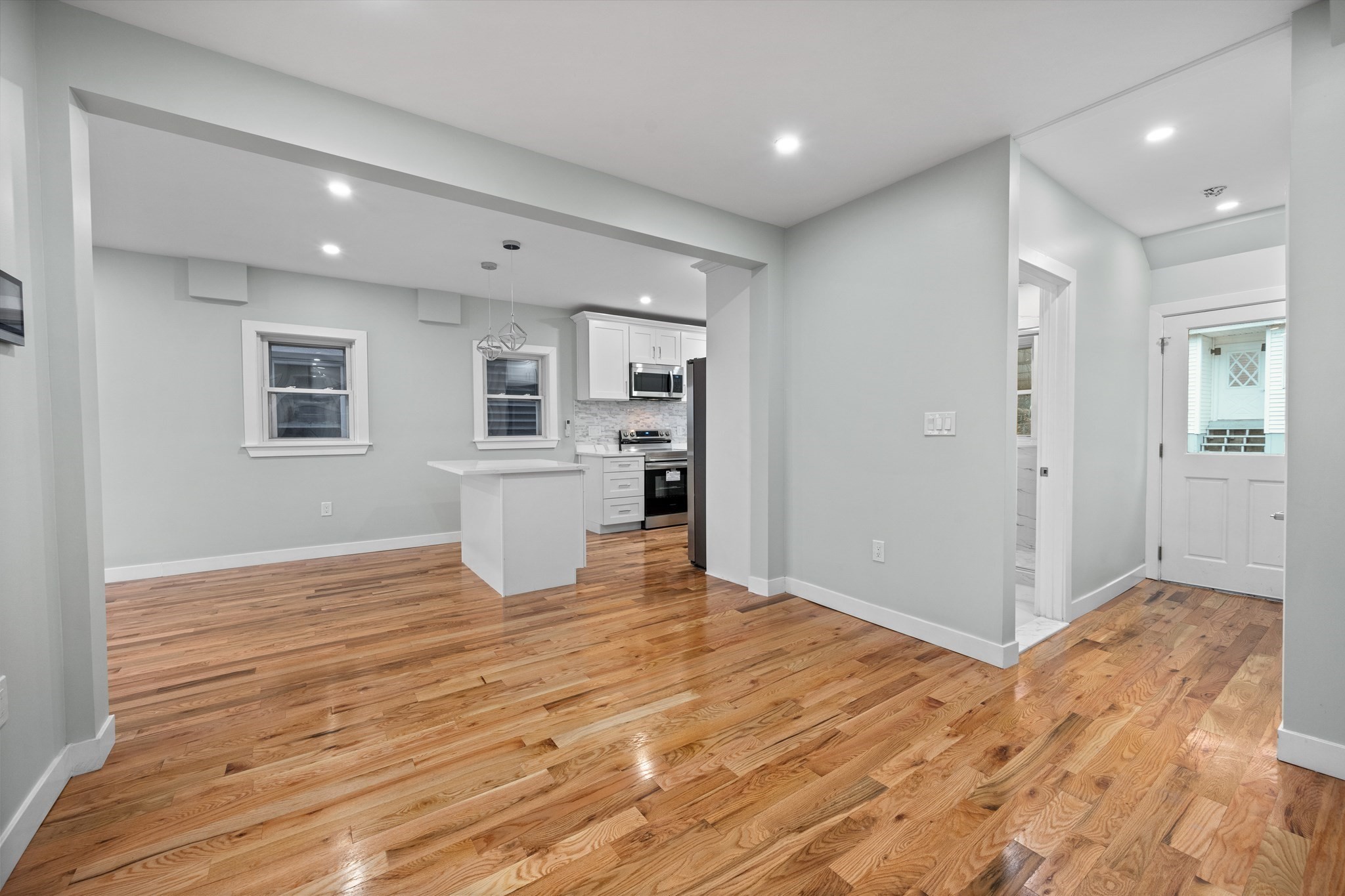 31 Wordsworth St, East Boston, Boston, MA 02128 - Image 14