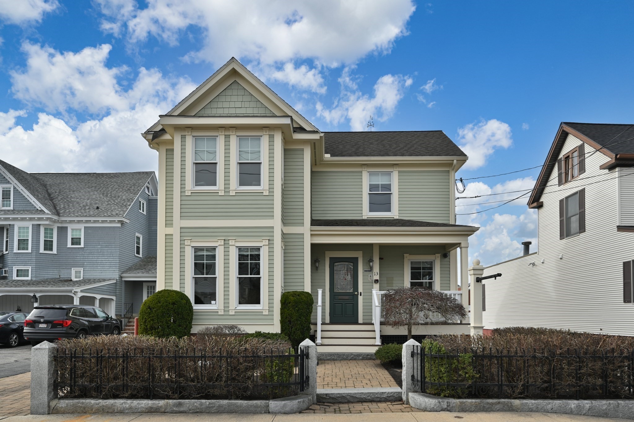 13 Bartlet St, Andover, MA 01810 - Image 1