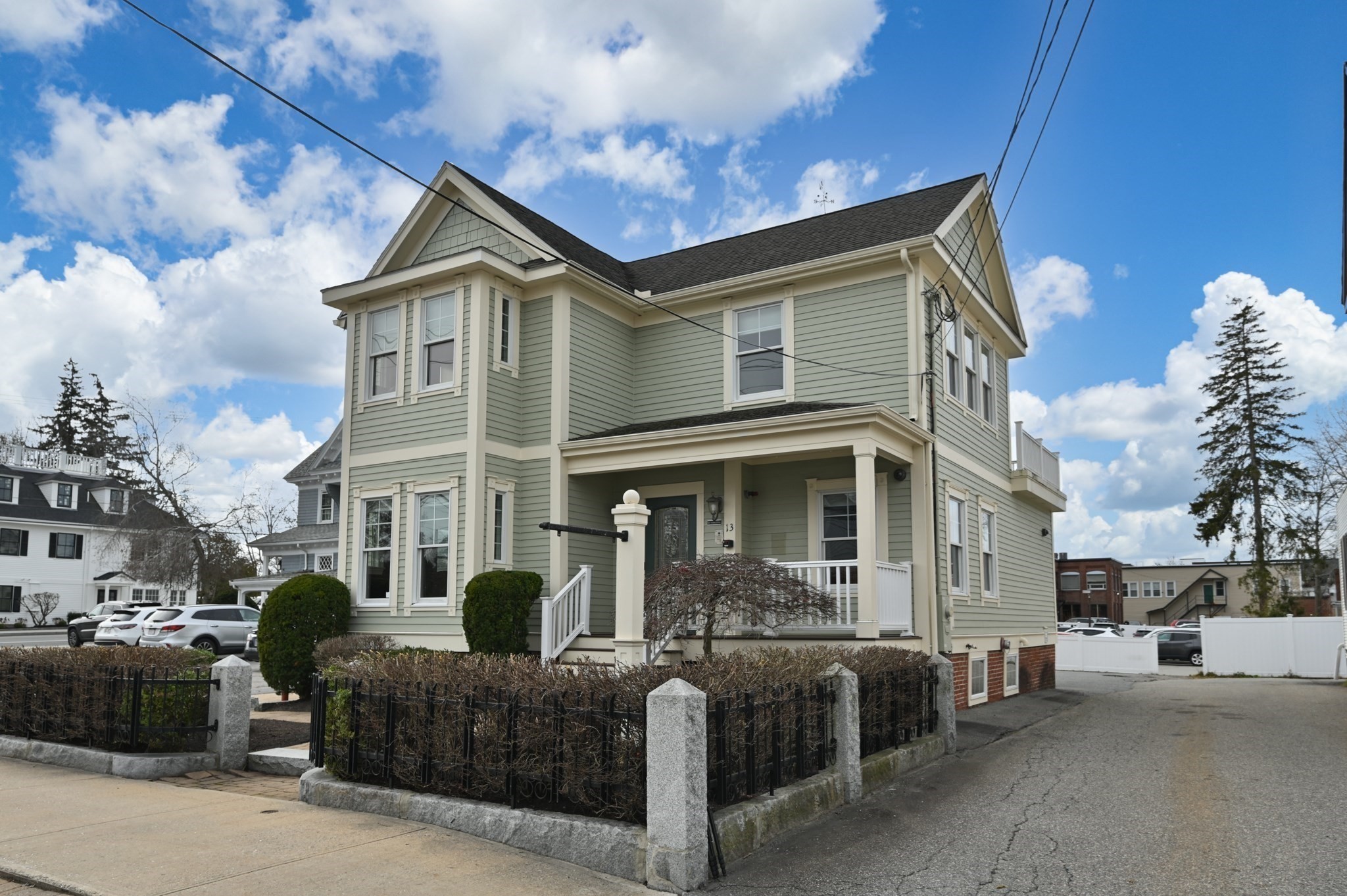 13 Bartlet St, Andover, MA 01810 - Image 3