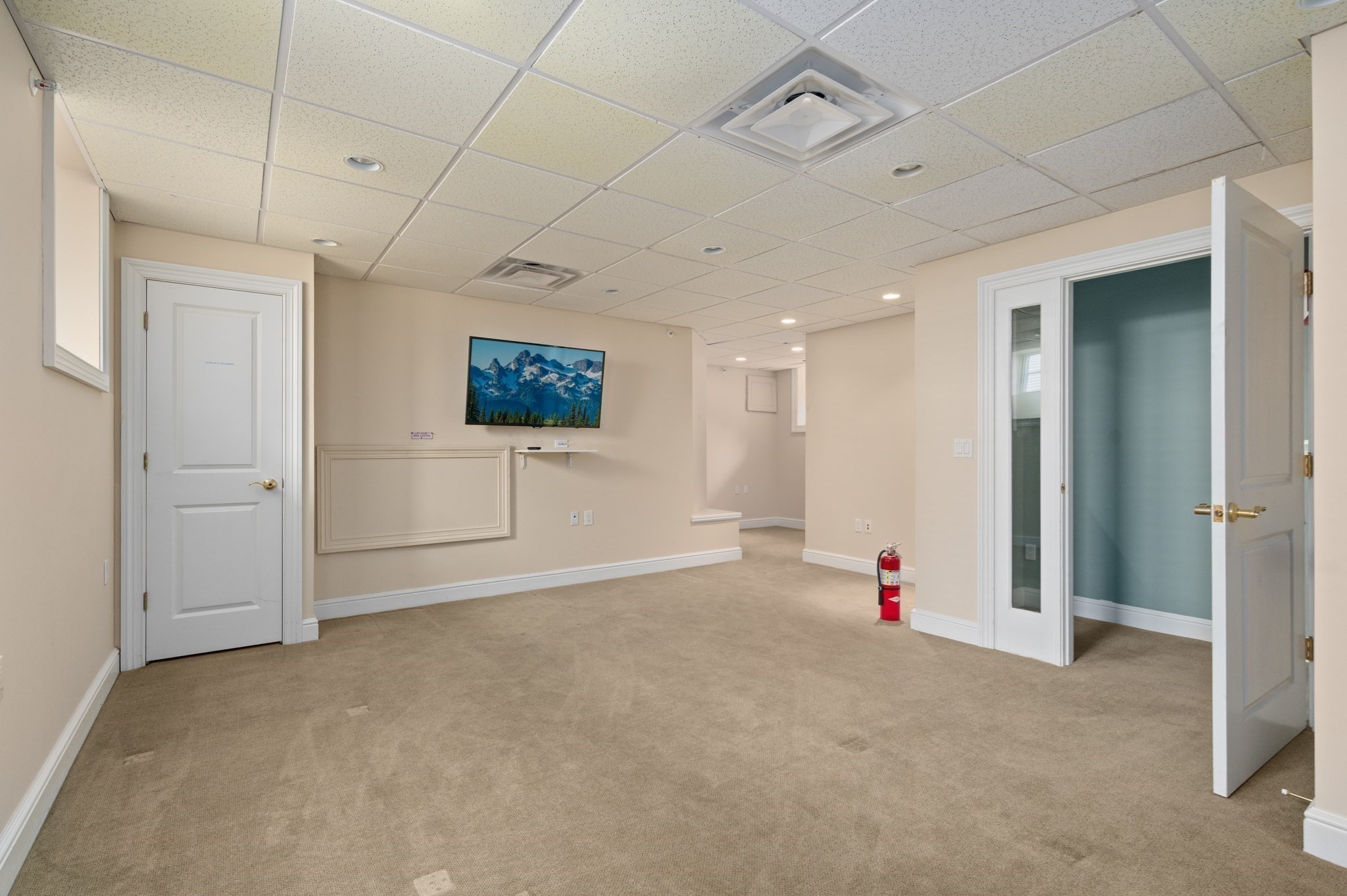 13 Bartlet St, Andover, MA 01810 - Image 28