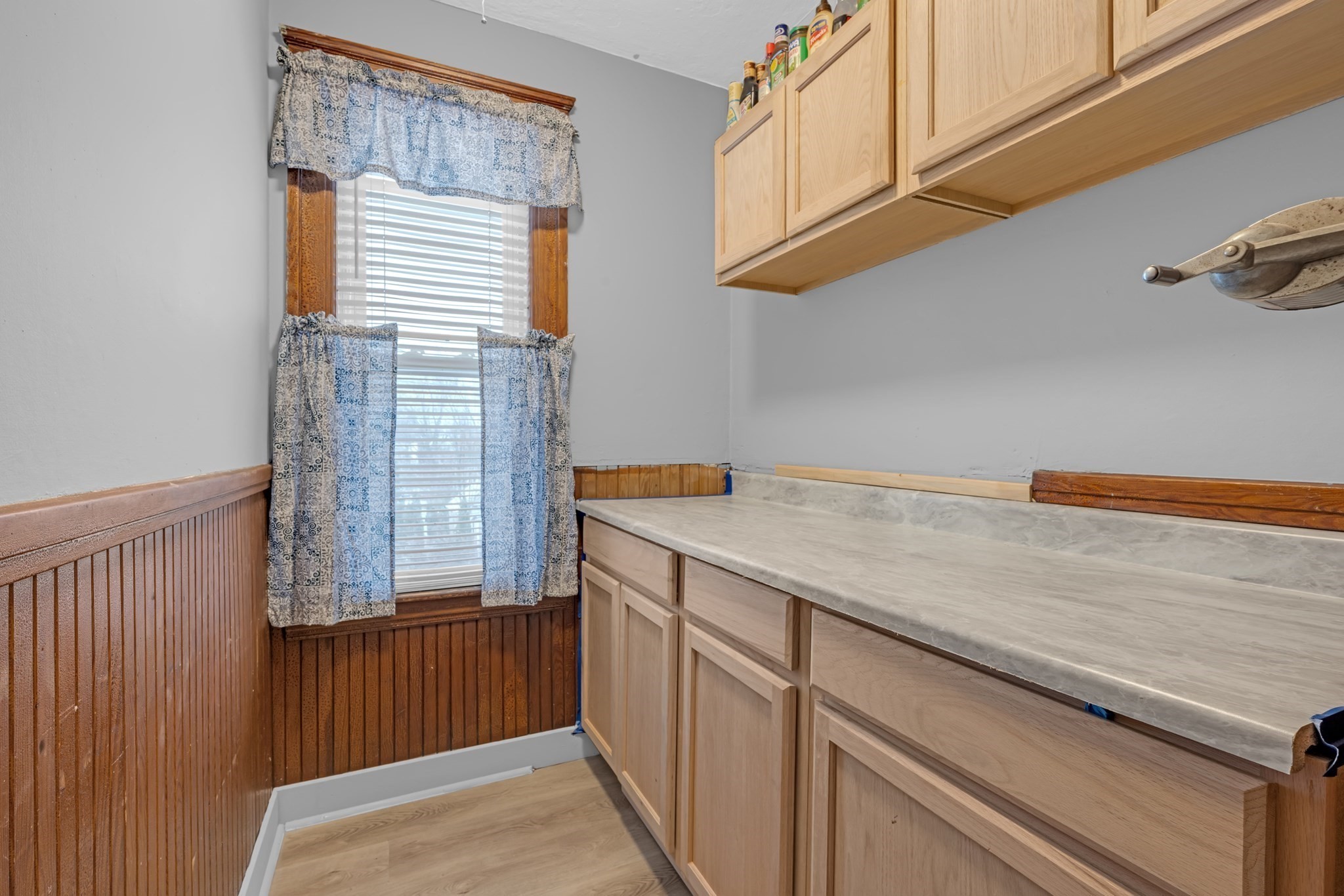 36 Dartmouth St, Worcester, MA 01604 - Image 13