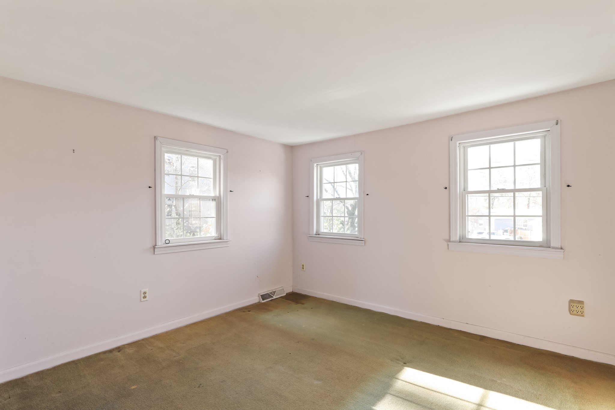 22 Coolidge Rd, Walpole, MA 02081 - Image 17