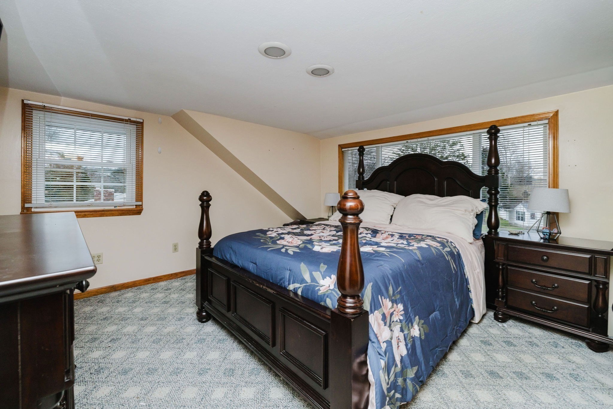 107 Walker, Swansea, MA 02777 - Image 18