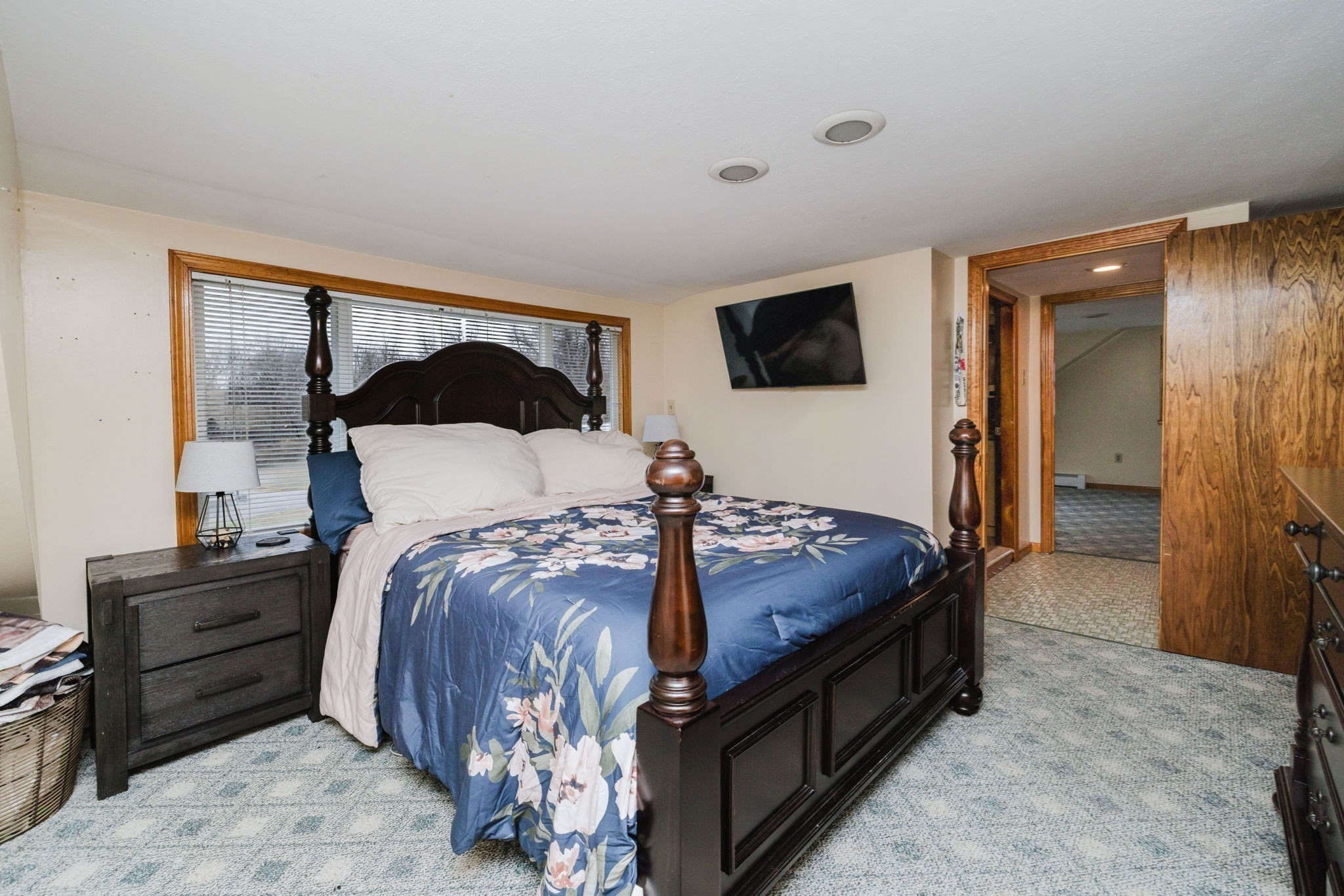 107 Walker, Swansea, MA 02777 - Image 19