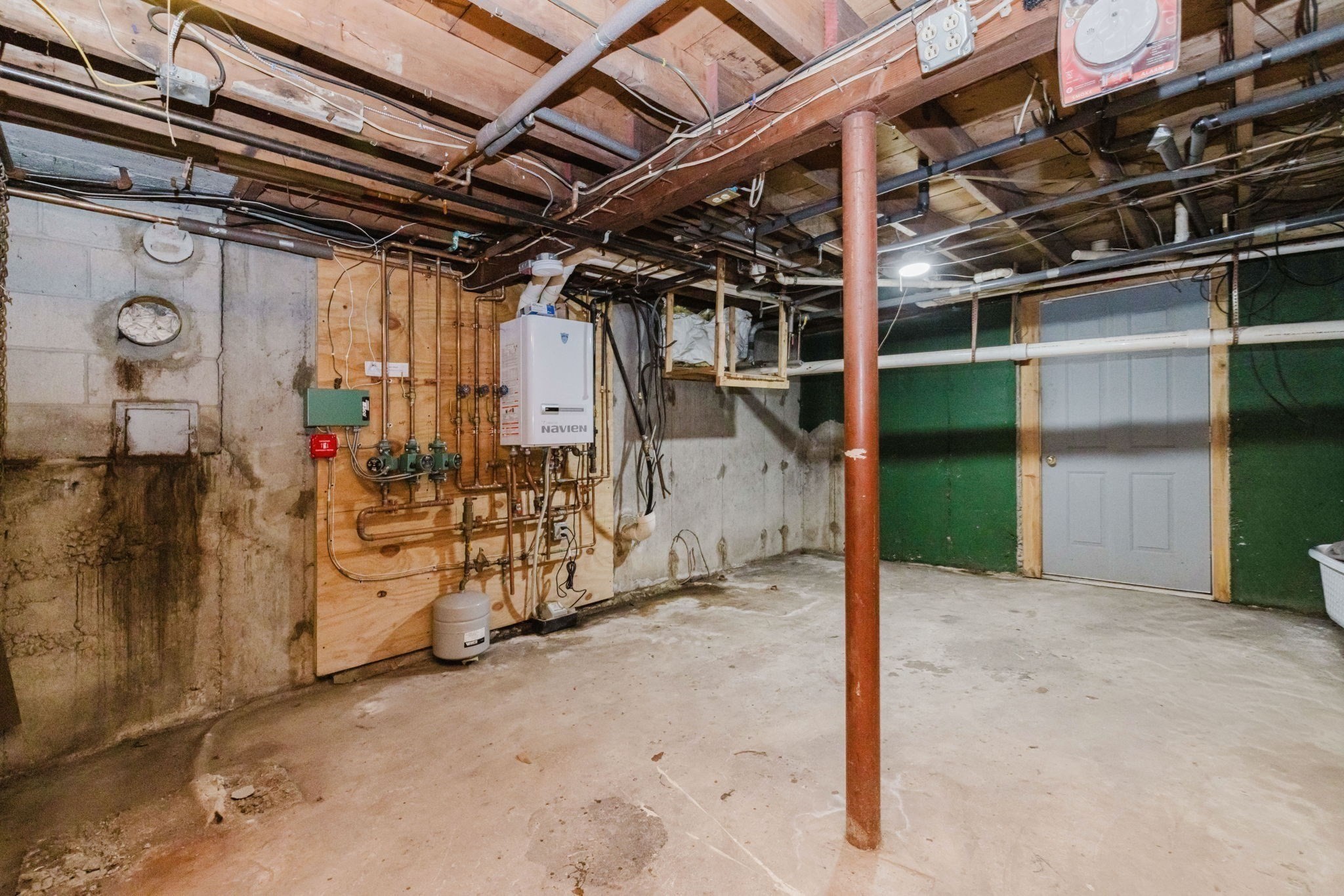 107 Walker, Swansea, MA 02777 - Image 28