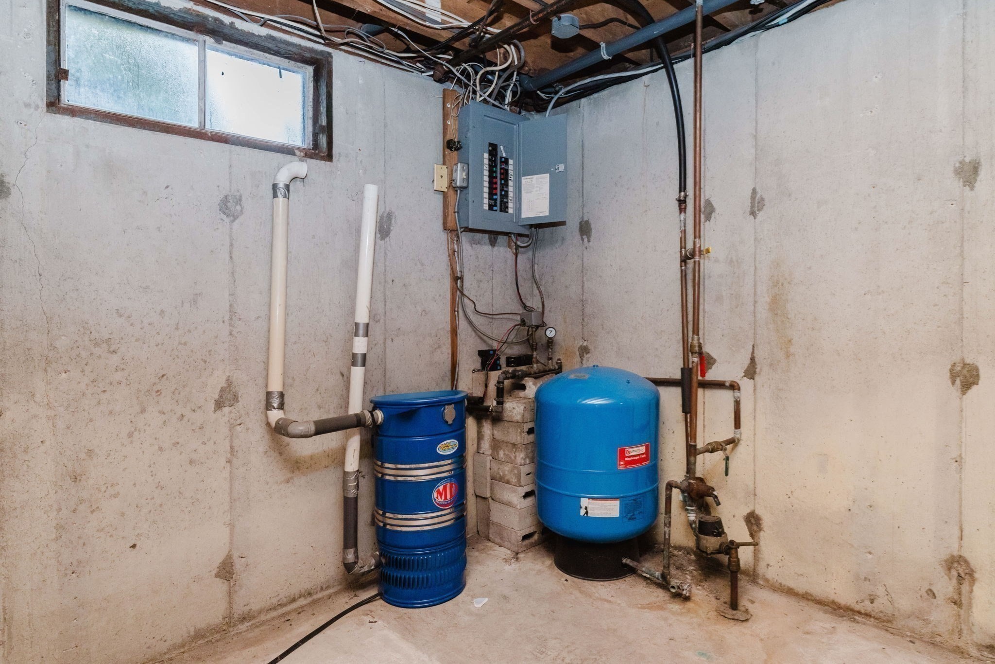 107 Walker, Swansea, MA 02777 - Image 29