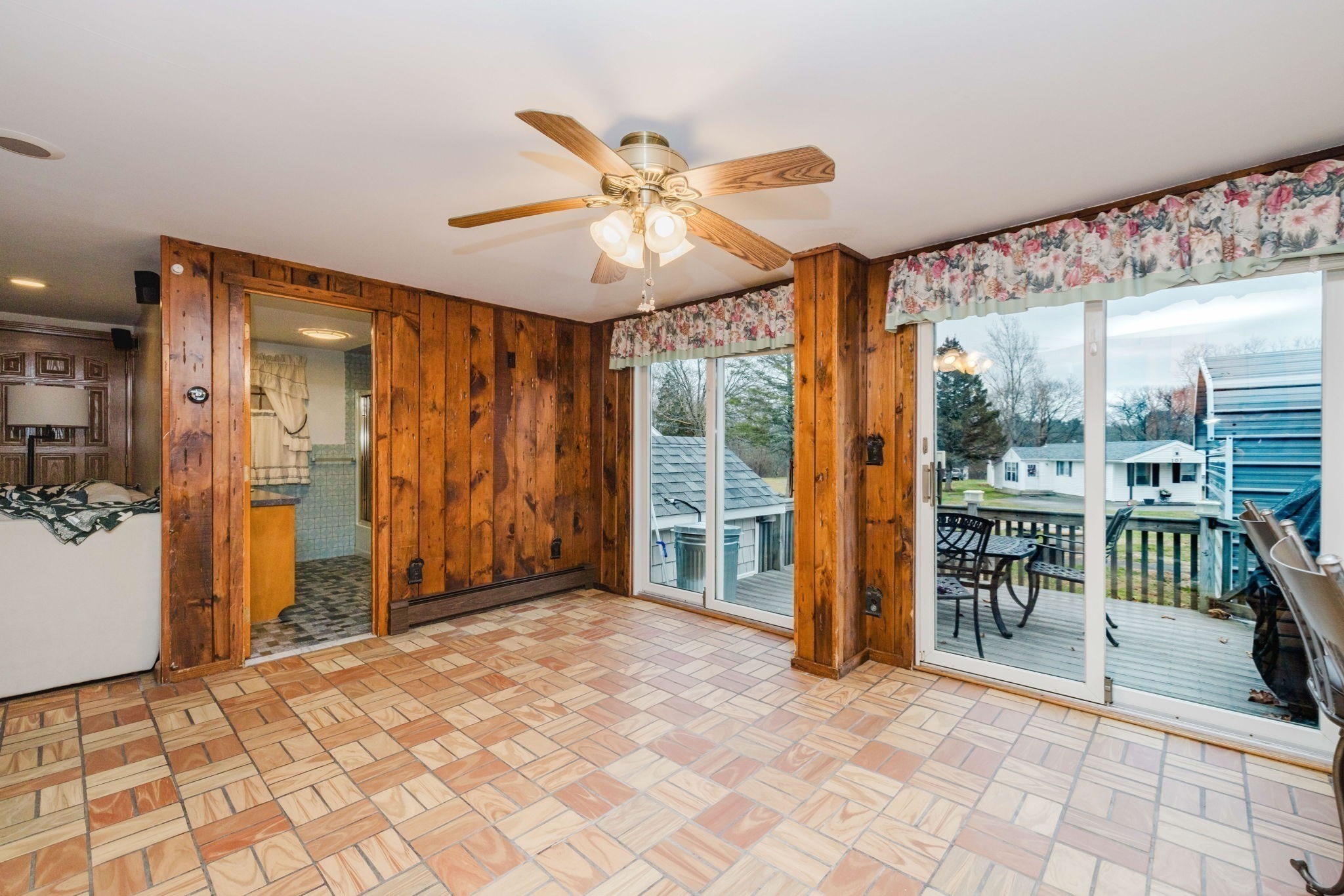 107 Walker, Swansea, MA 02777 - Image 6