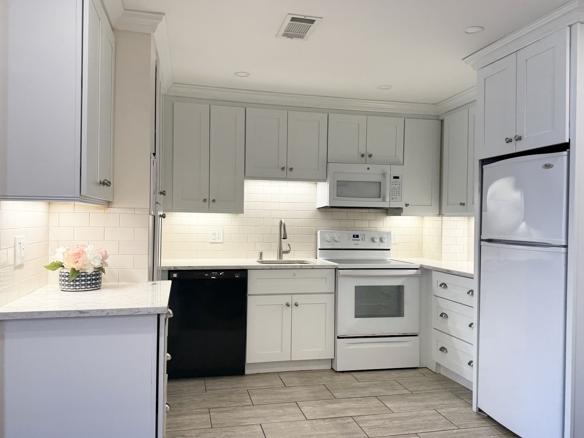 666 Main St Unit 305, Winchester, MA 01890 - Image 7