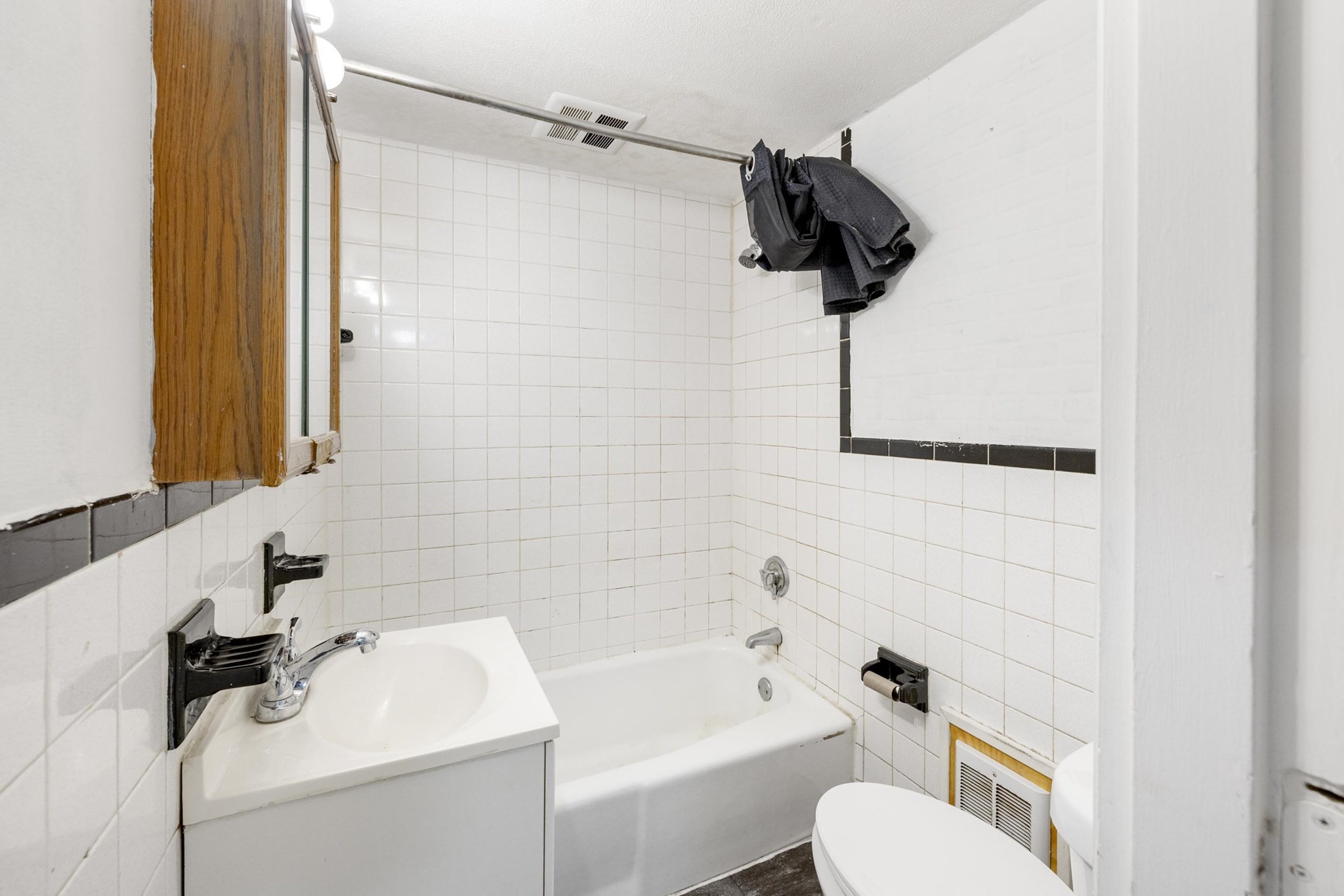 50 E Main St, Orange, MA 01364 - Image 18