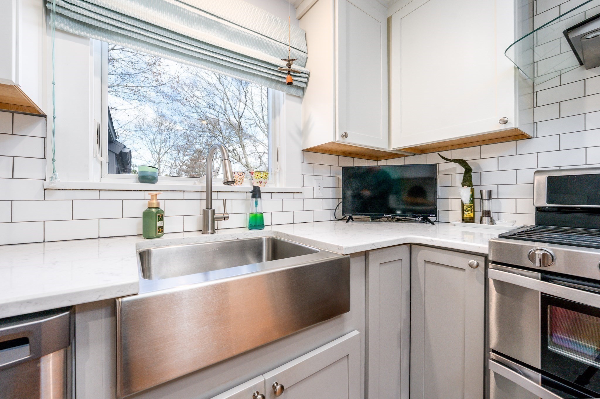 142 Chestnut St, Barnstable, MA 02601 - Image 12