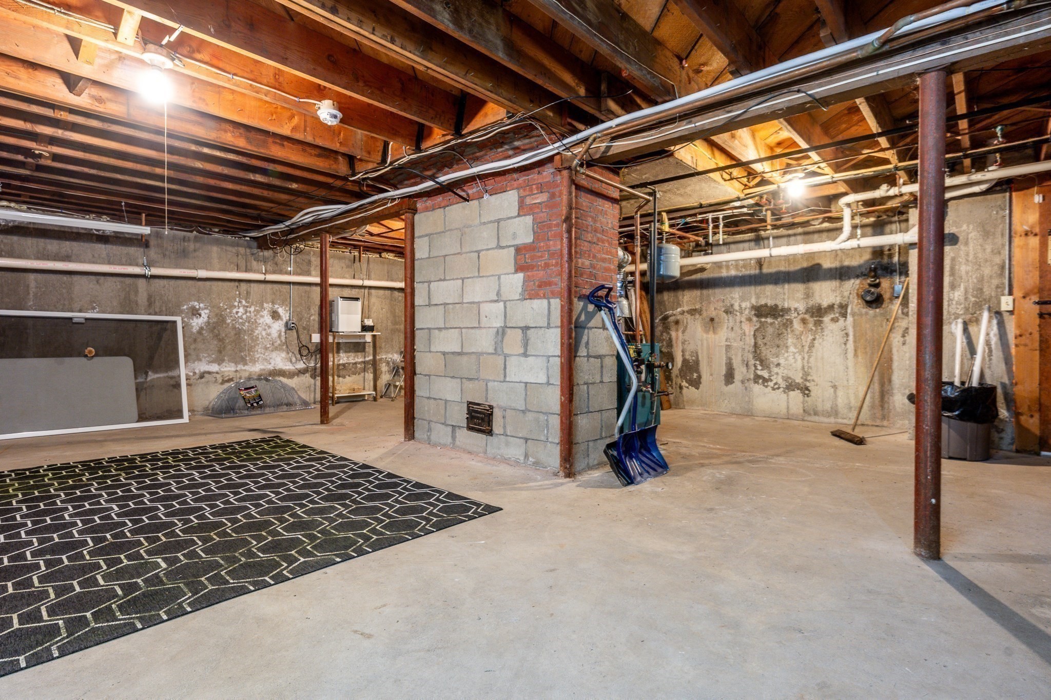 142 Chestnut St, Barnstable, MA 02601 - Image 36