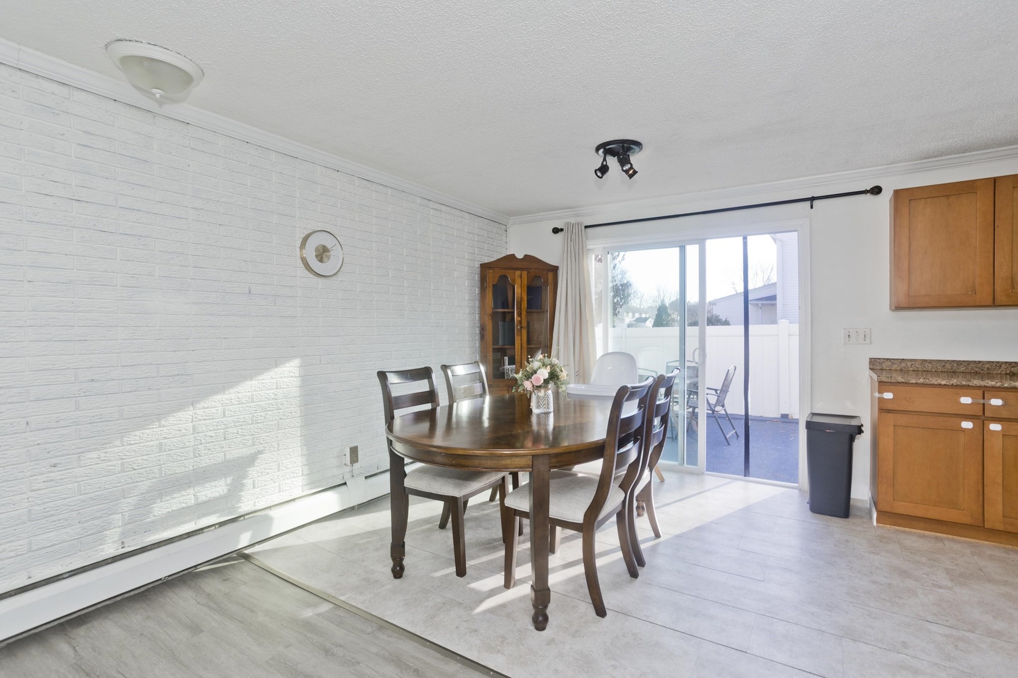 66 Sheri Ln Unit 66, Agawam, MA 01001 - Image 8