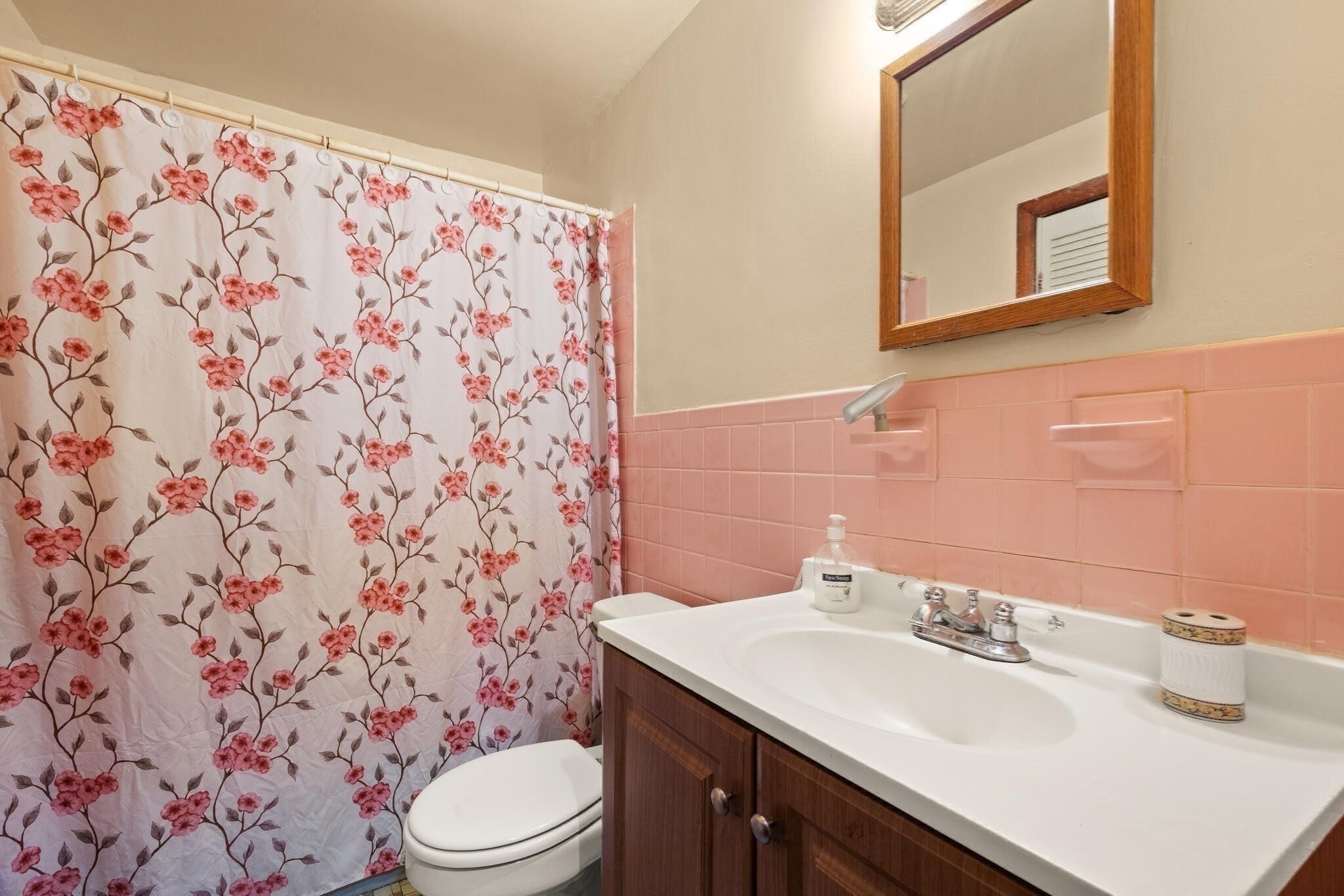 115 Windham Rd, Hyde Park, Boston, MA 02136 - Image 13