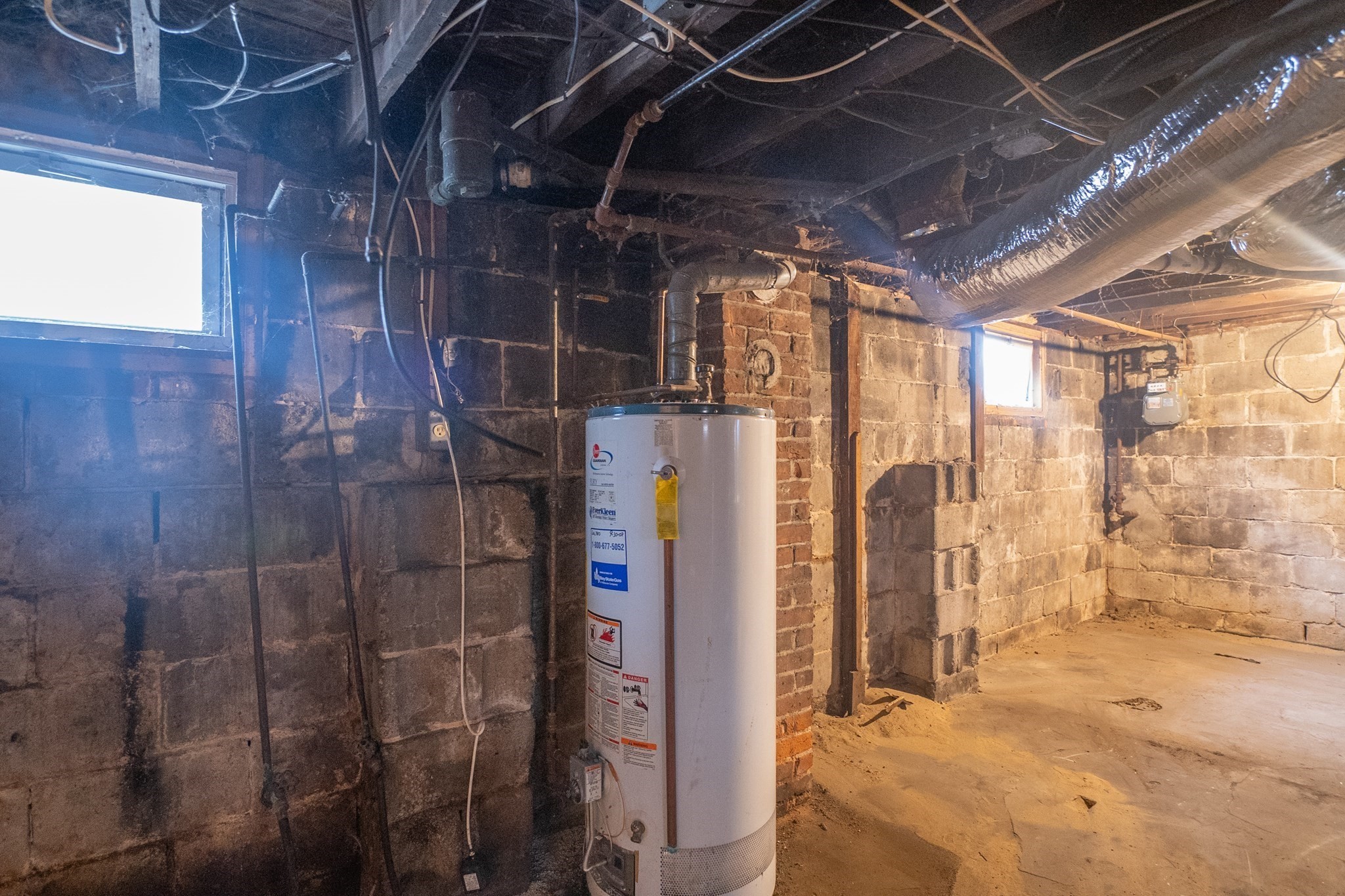 62 Kenyon St, Springfield, MA 01109 - Image 17