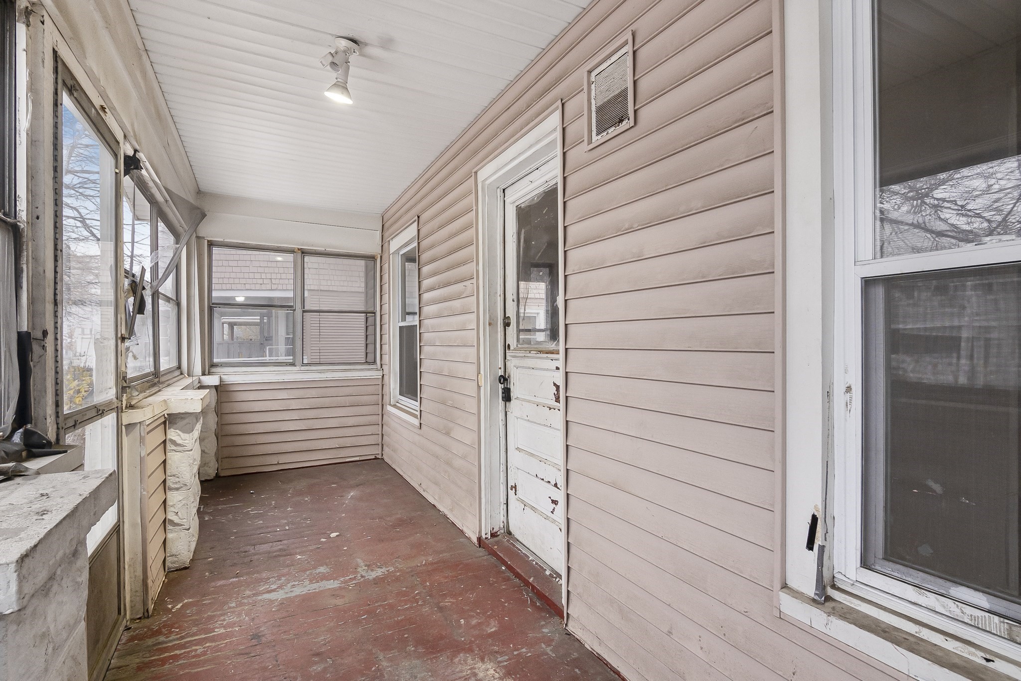 62 Kenyon St, Springfield, MA 01109 - Image 4