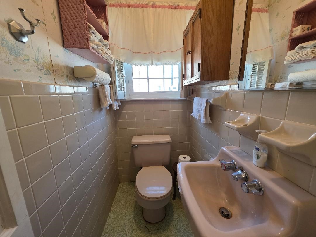 54 Grant Avenue, Somerset, MA 02726 - Image 36