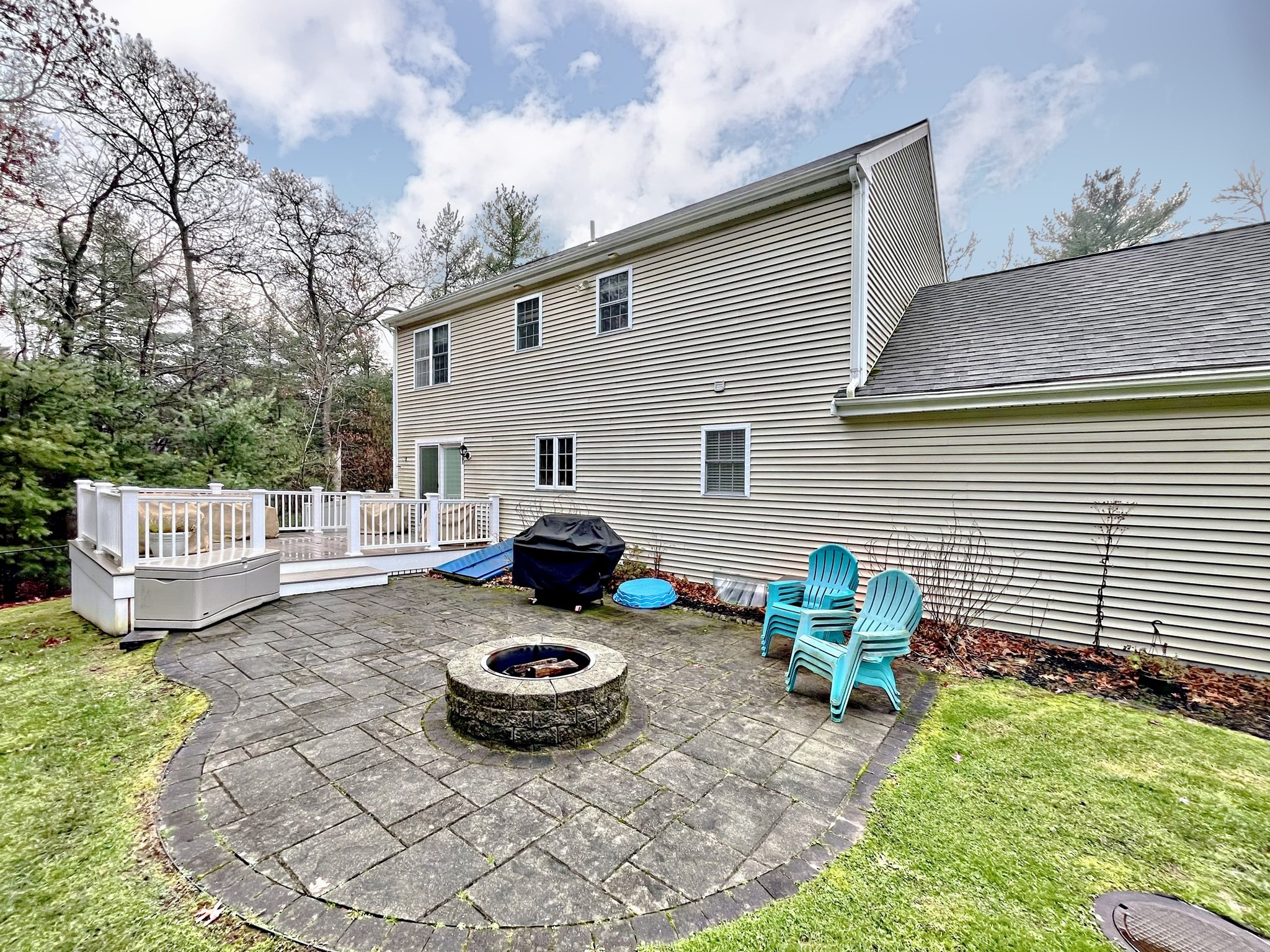 255 Holmes St, Hanson, MA 02341 - Image 28