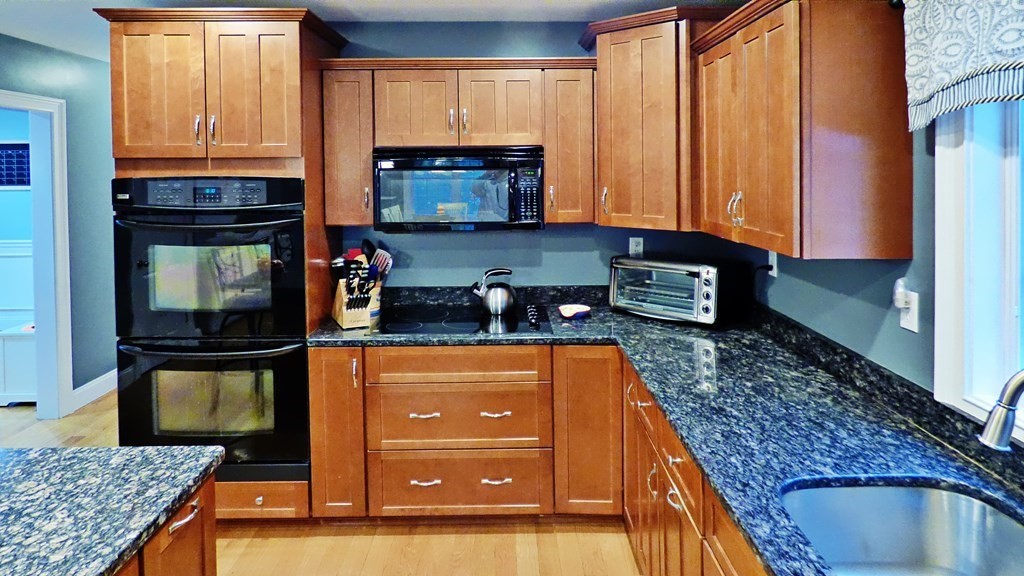 255 Holmes St, Hanson, MA 02341 - Image 7