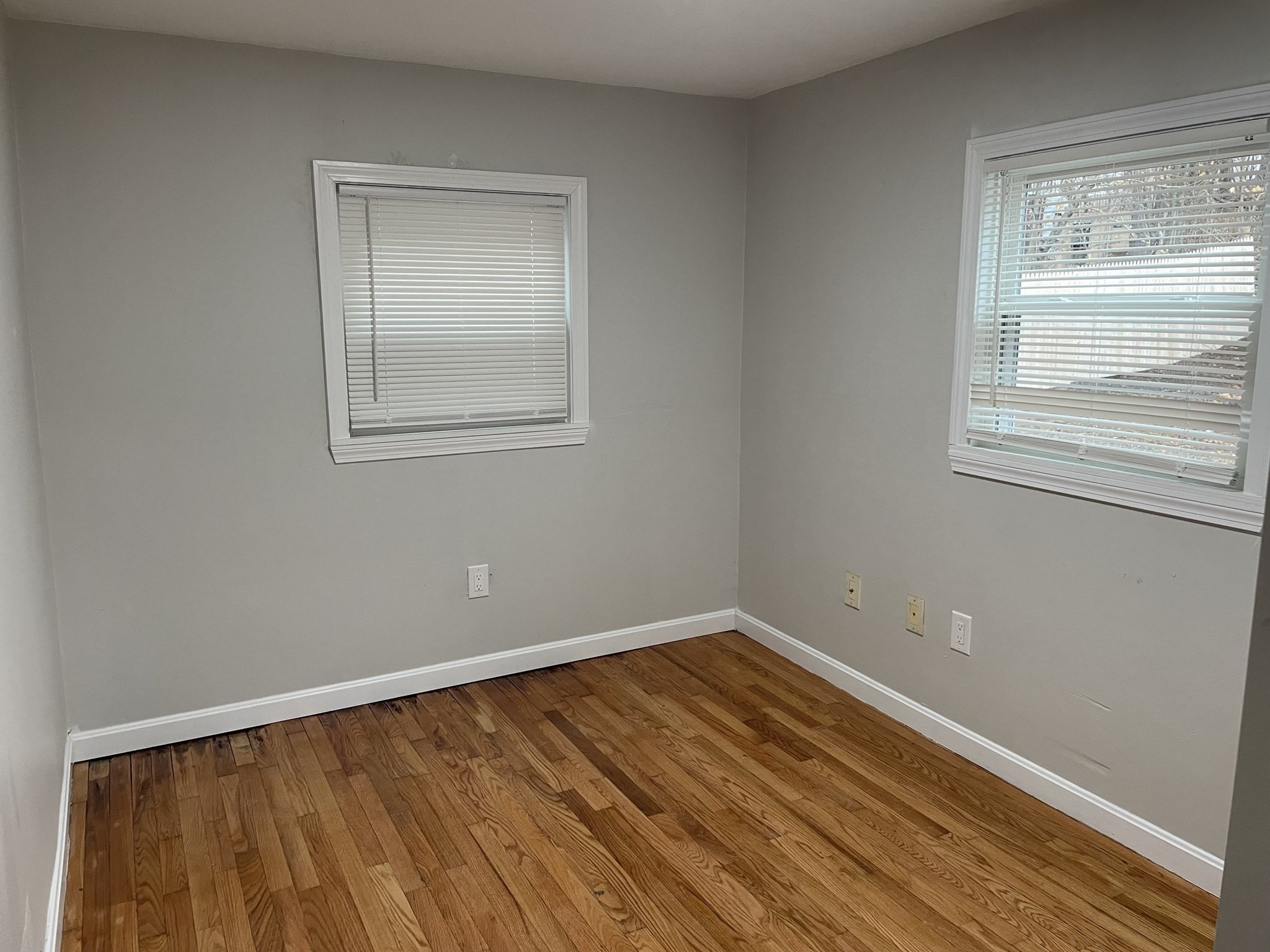 20 Hillside Ct, Amesbury, MA 01913 - Image 12